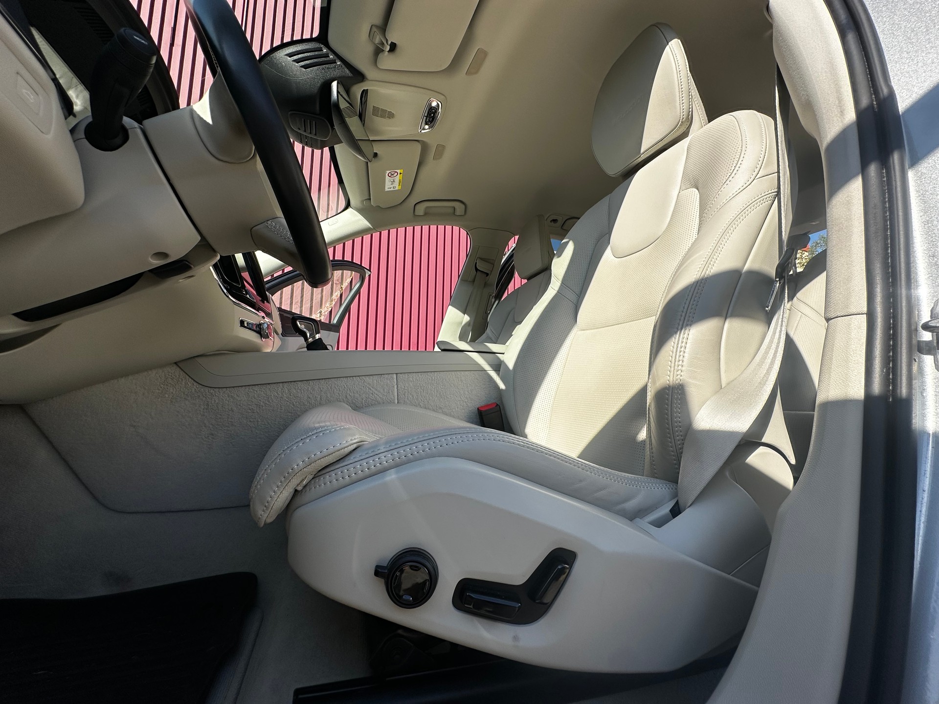 VOLVO XC60 T6 AWD Inscription Geartronic-image-10