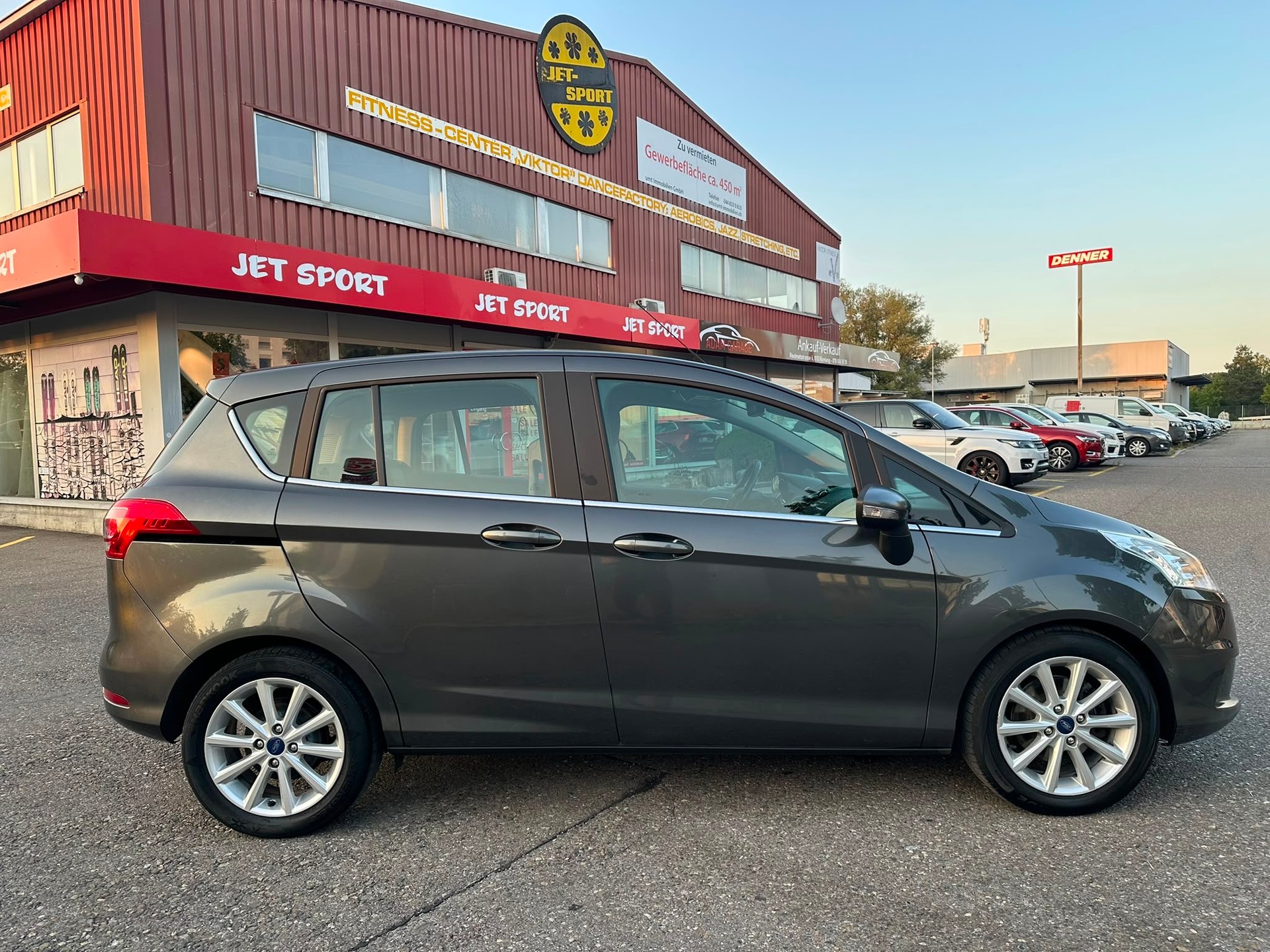 FORD B-Max 1.6 Ti-VCT Titanium PowerShift-image-4