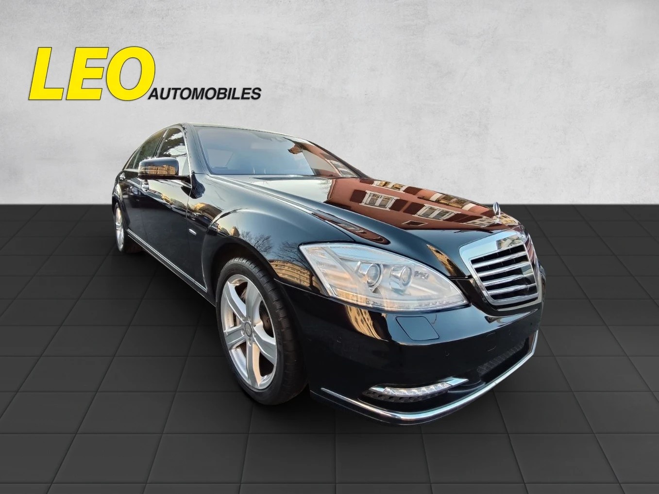 MERCEDES-BENZ S 500 L BlueEfficiency SS 4Matic 7G-Tronic-image-0