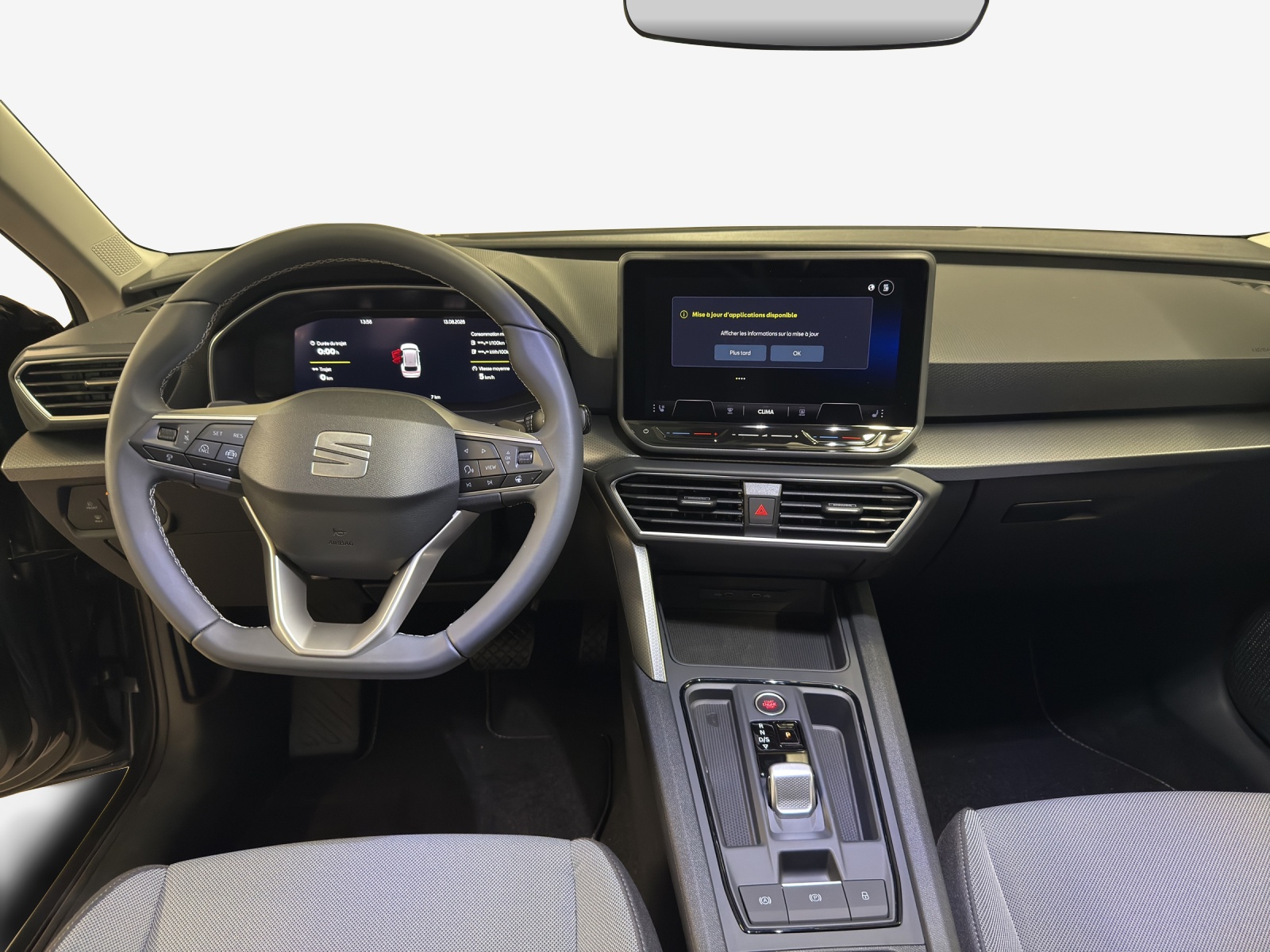 SEAT Leon ST 1.5 eHybrid pHEV DSG Business Edition-image-8