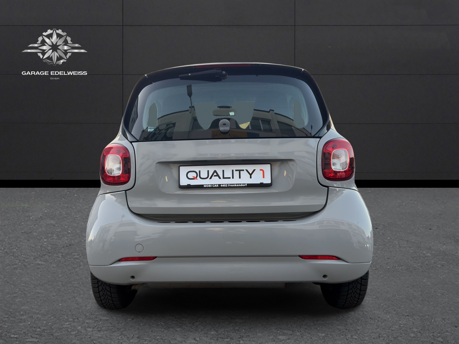 SMART fortwo passion twinmatic-showroom-element-3
