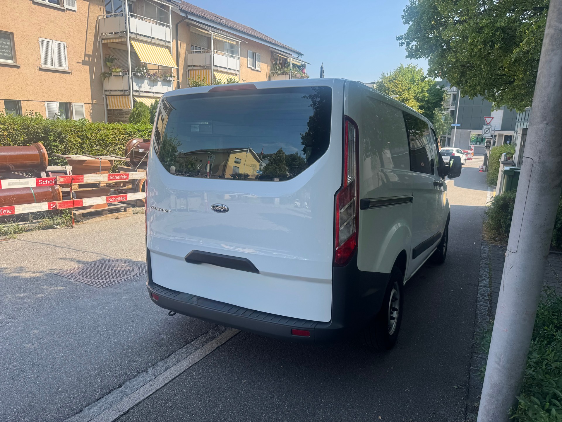 FORD 2.2 TDCi 100 Trend-image-4
