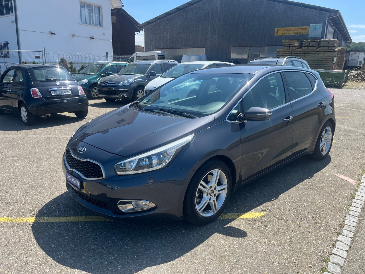 KIA Cee'd 1.4 CRDi Swiss Eco Edition-image-2