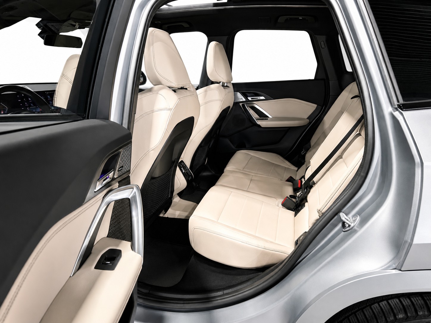 BMW X1 23i xDrive *M-SPORT*CH-FAHRZEUG* FROZEN PURE GREY METALLIC 4Jahre Garantie-image-23