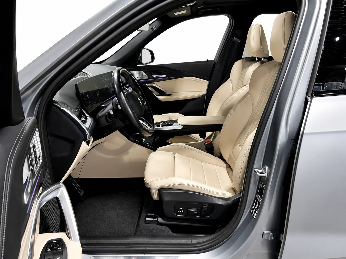 BMW X1 23i xDrive *M-SPORT*CH-FAHRZEUG* FROZEN PURE GREY METALLIC 4Jahre Garantie-image-16