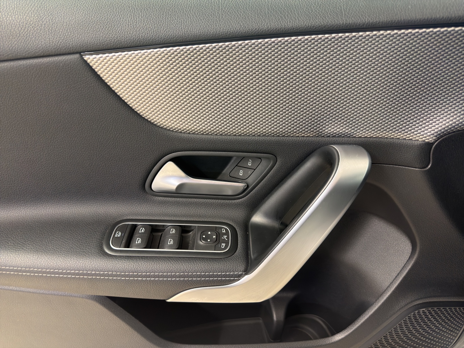 Image MERCEDES-BENZ A-180 A 180 Edition