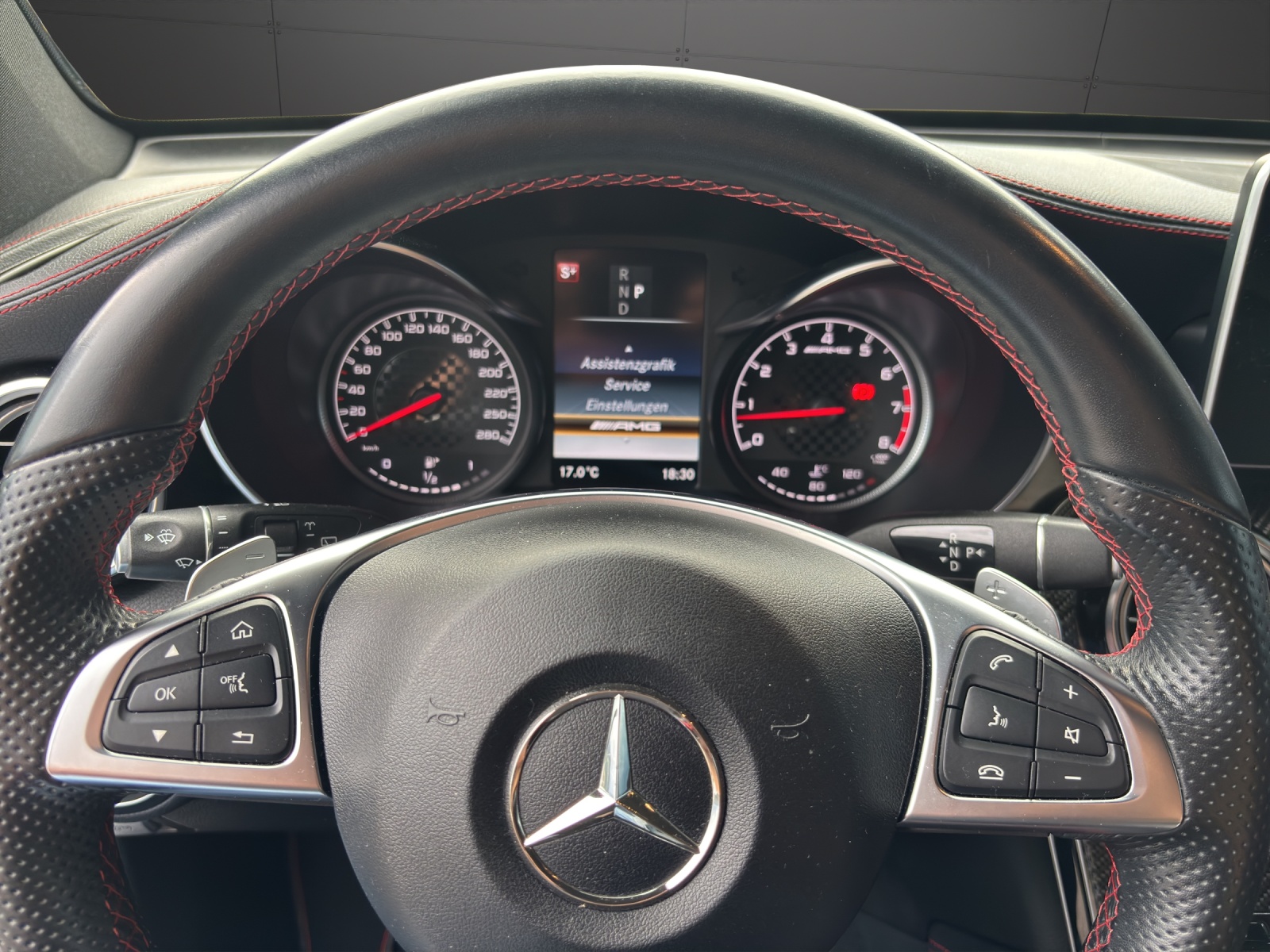 MERCEDES-BENZ GLC 43 AMG 4Matic 9G-Tronic-image-5