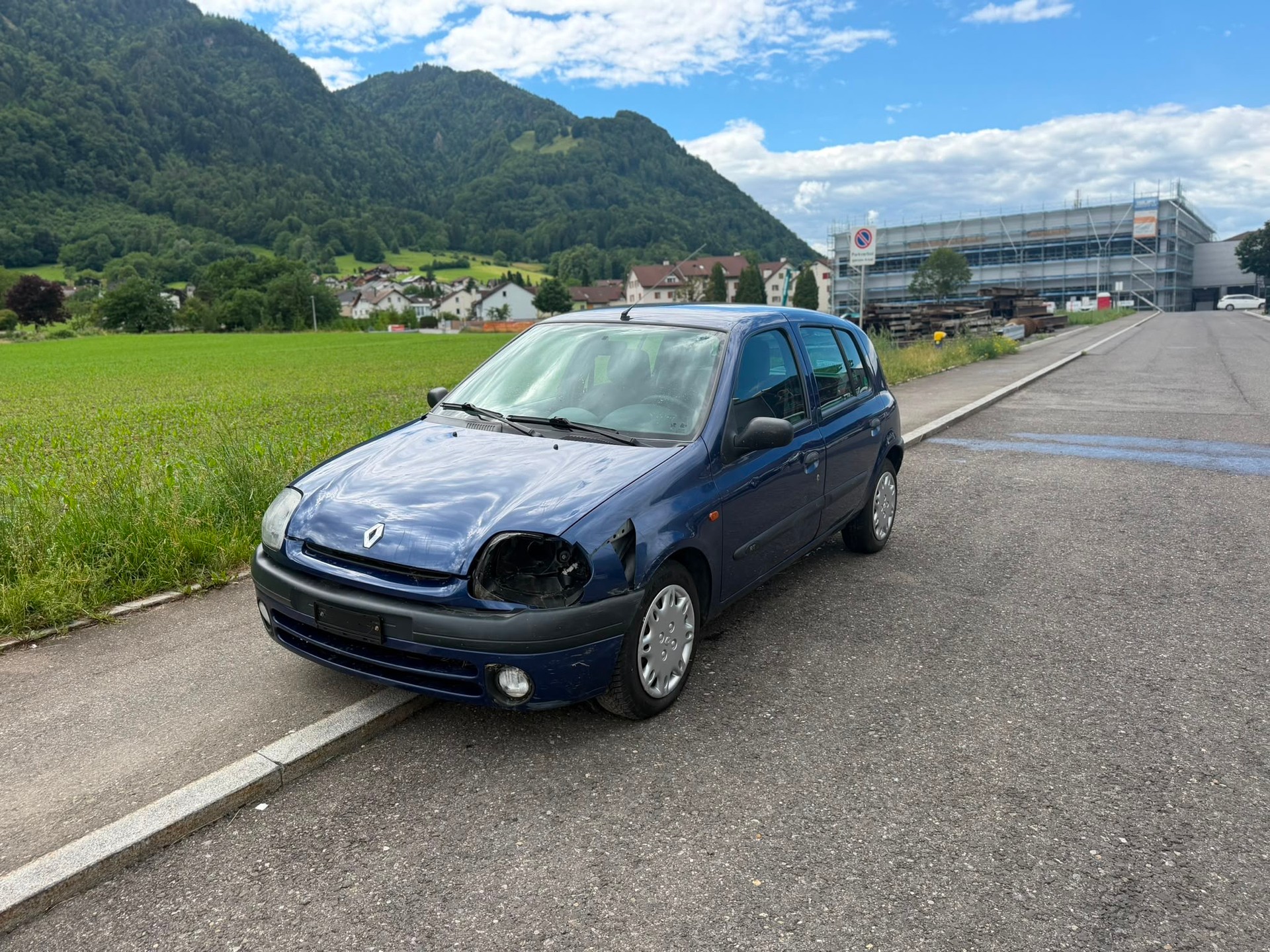 RENAULT Clio 1.6-image-2