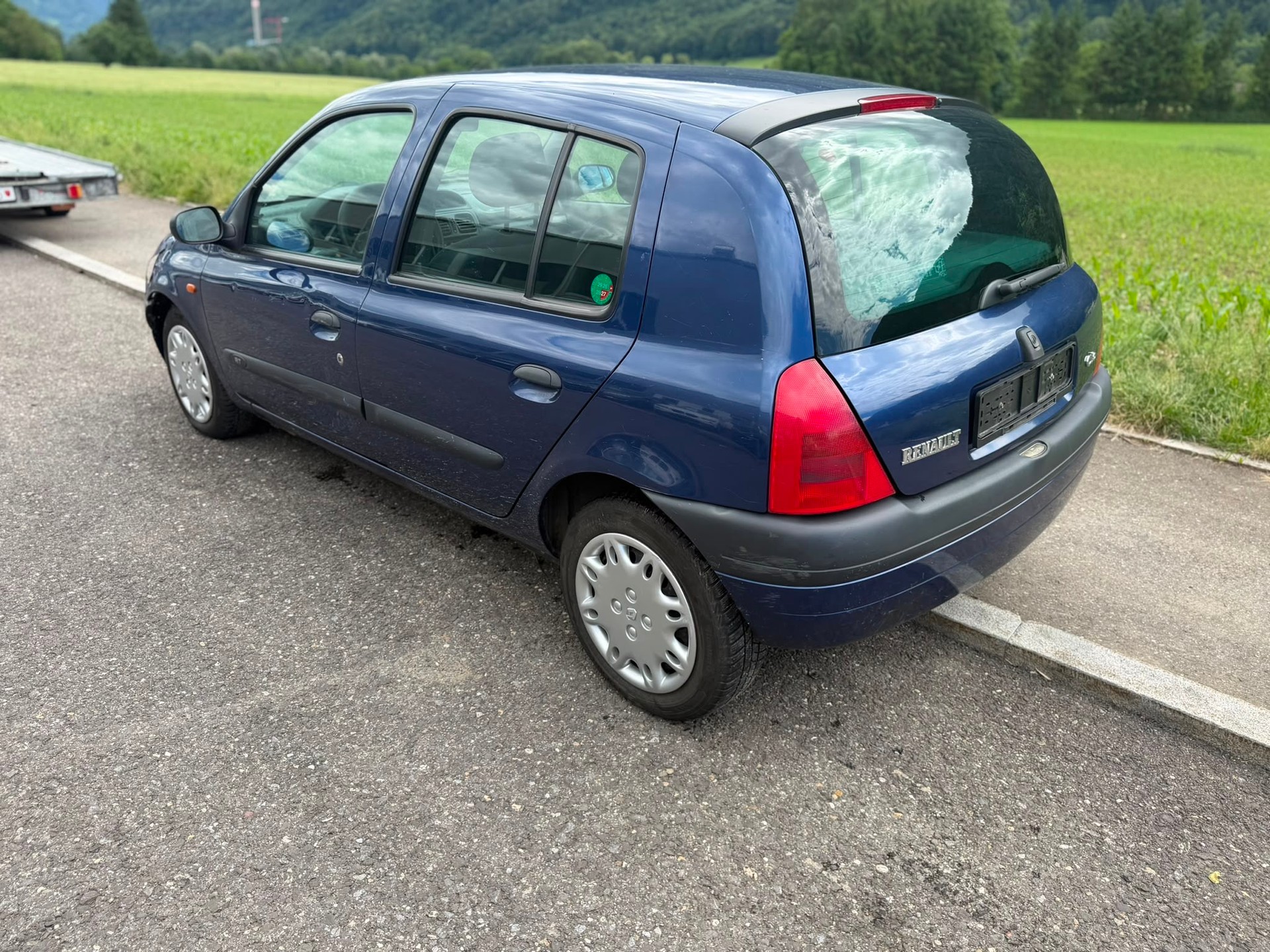 RENAULT Clio 1.6-image-3