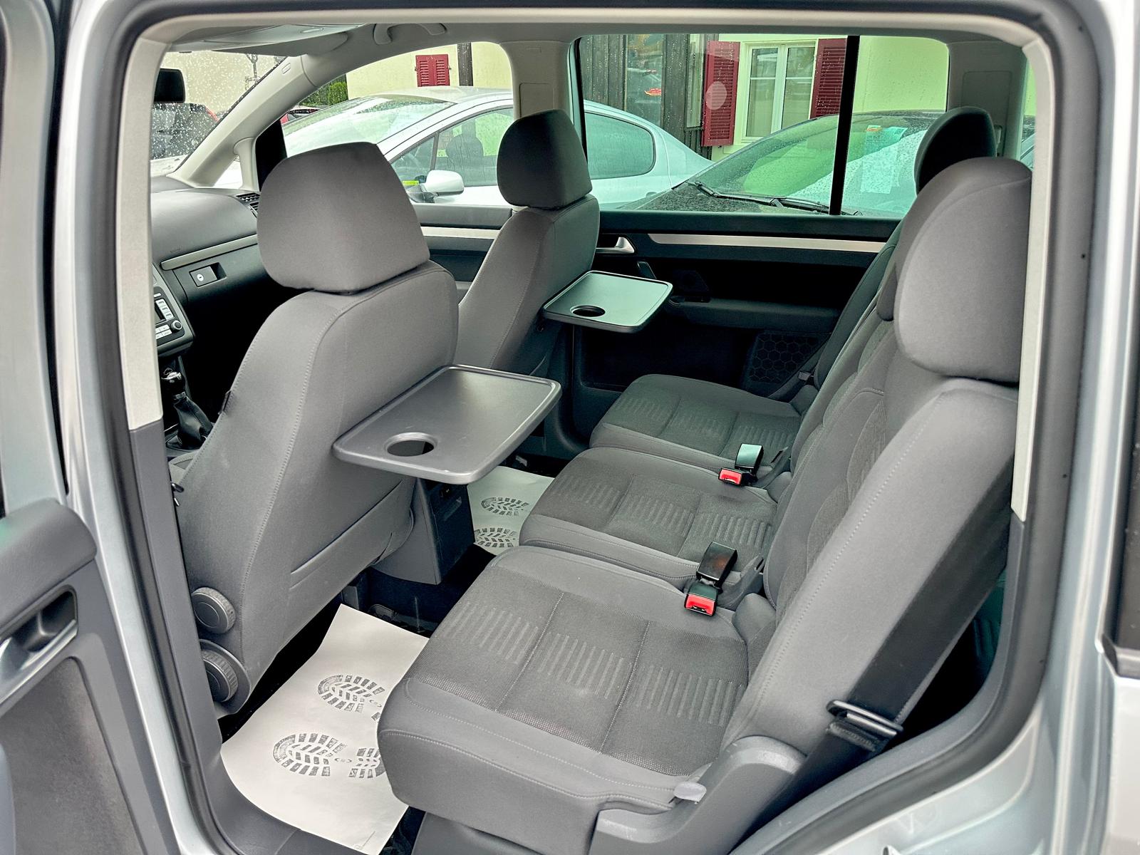 VW Touran 1.4 TSI Highline ** 7 Plätzer **-image-11