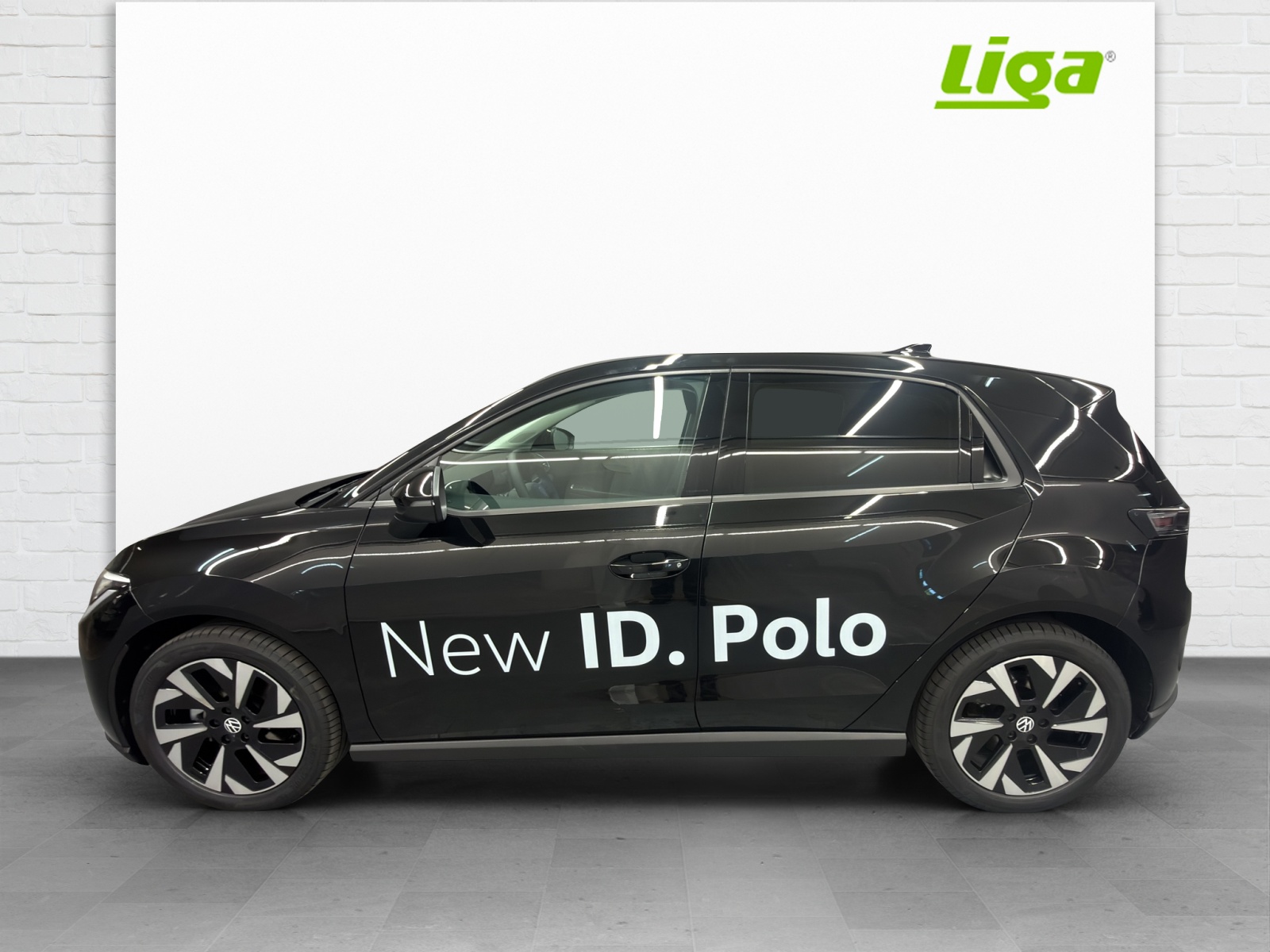 VW ID.Polo Life Edition One-showroom-element-2