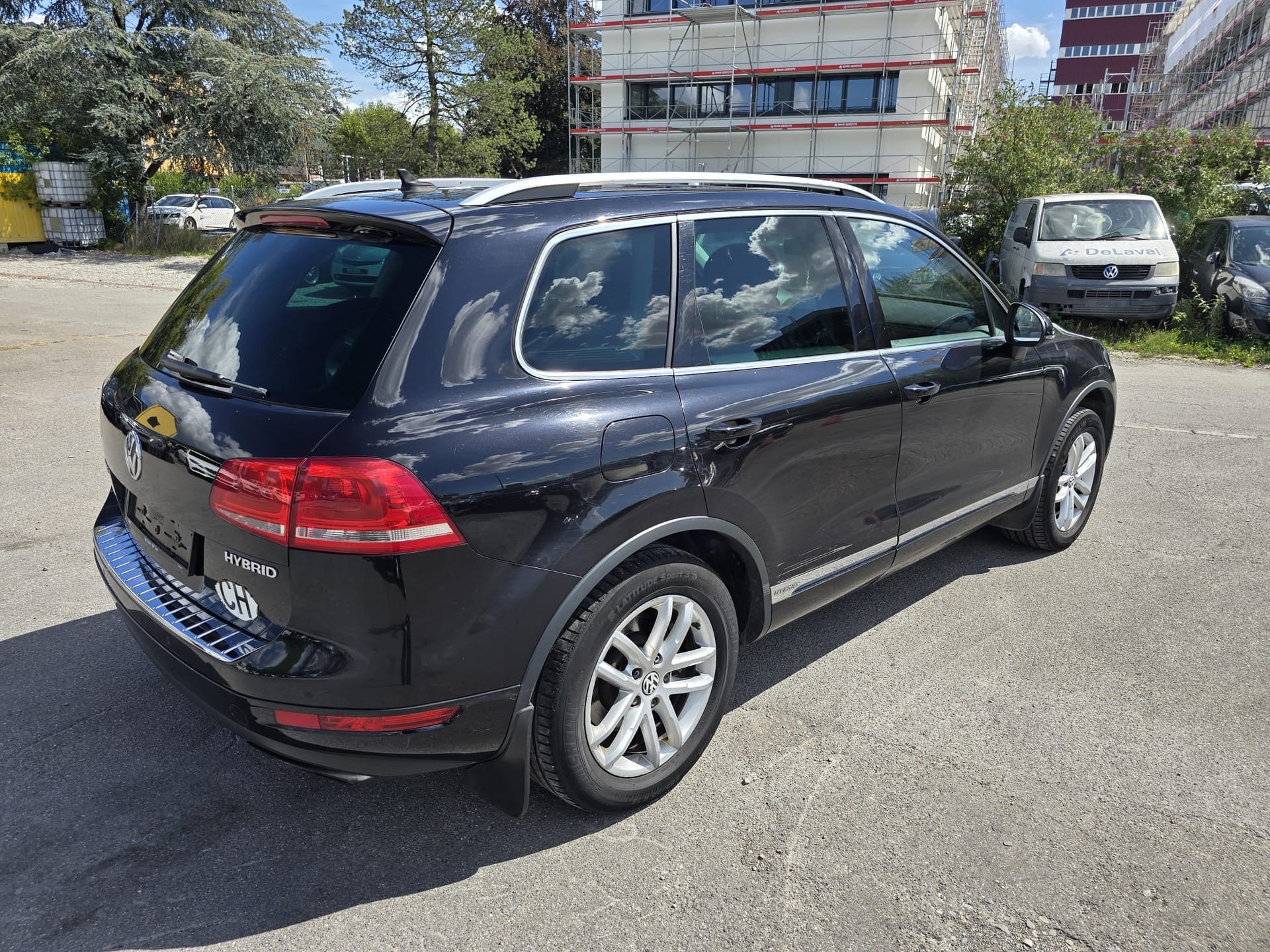 VW Touareg 3.0 TSI Hybrid Tiptronic-image-7
