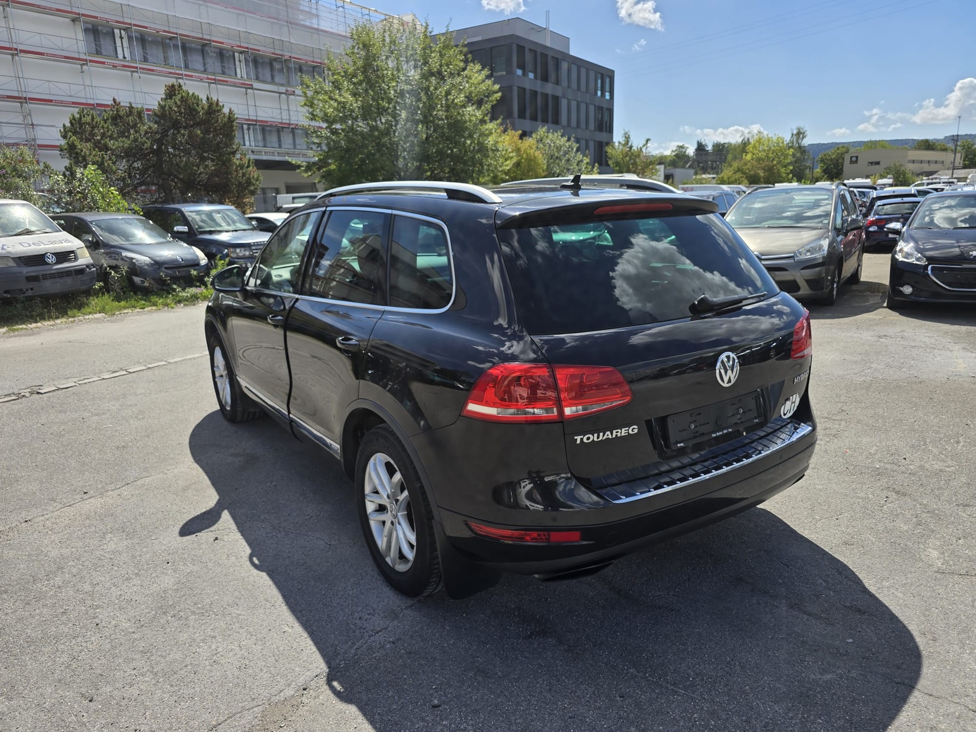 VW Touareg 3.0 TSI Hybrid Tiptronic-image-4