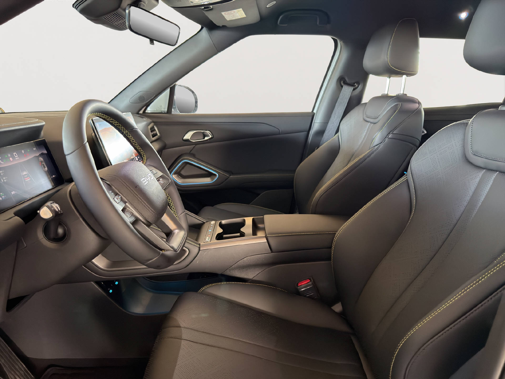 BYD Atto 2 DM-i Boost-image-10