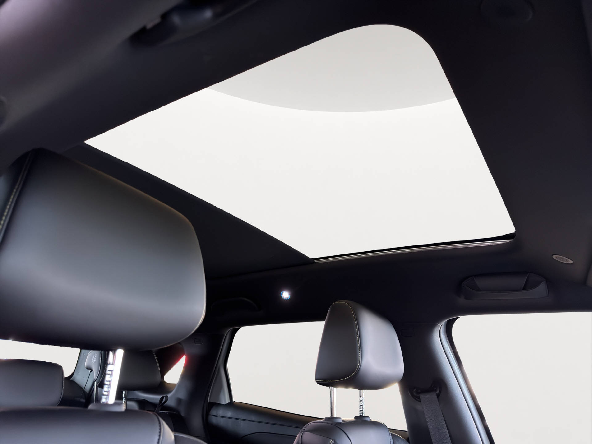 BYD Atto 2 DM-i Boost-image-16