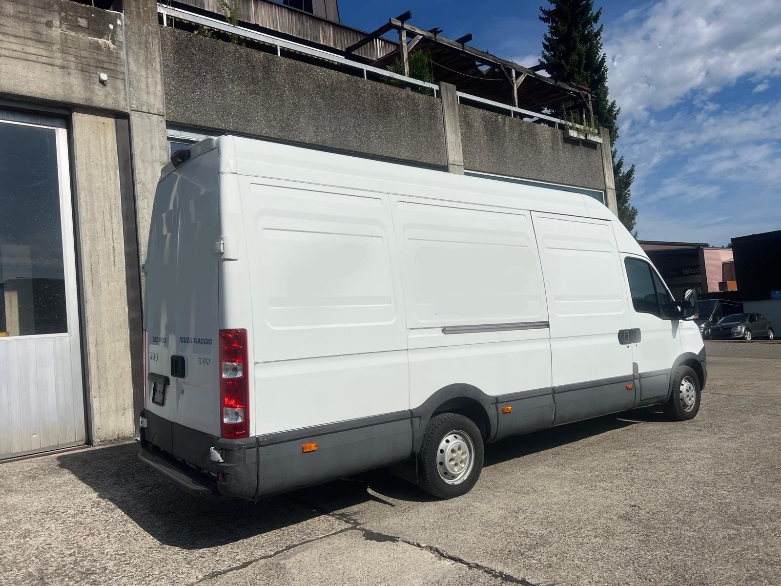 IVECO 35 S 15 V-image-7