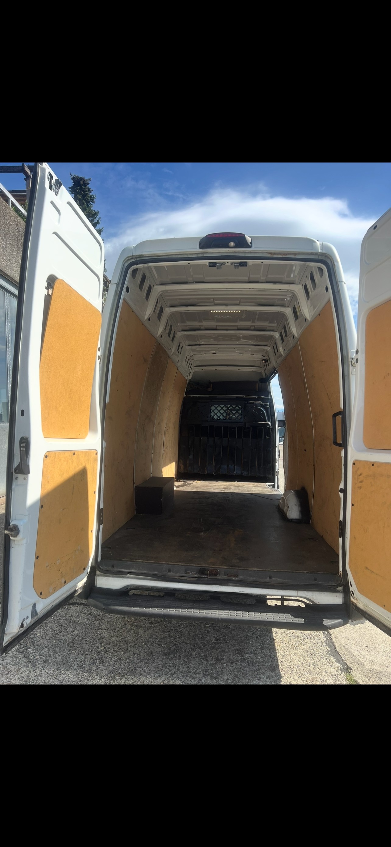 IVECO 35 S 15 V-image-13