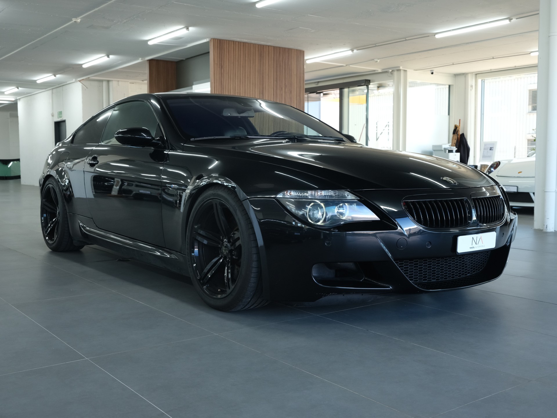 BMW M6 *Sportabgassanlage* *Rückfahrkamera* *Carplay*-image-1