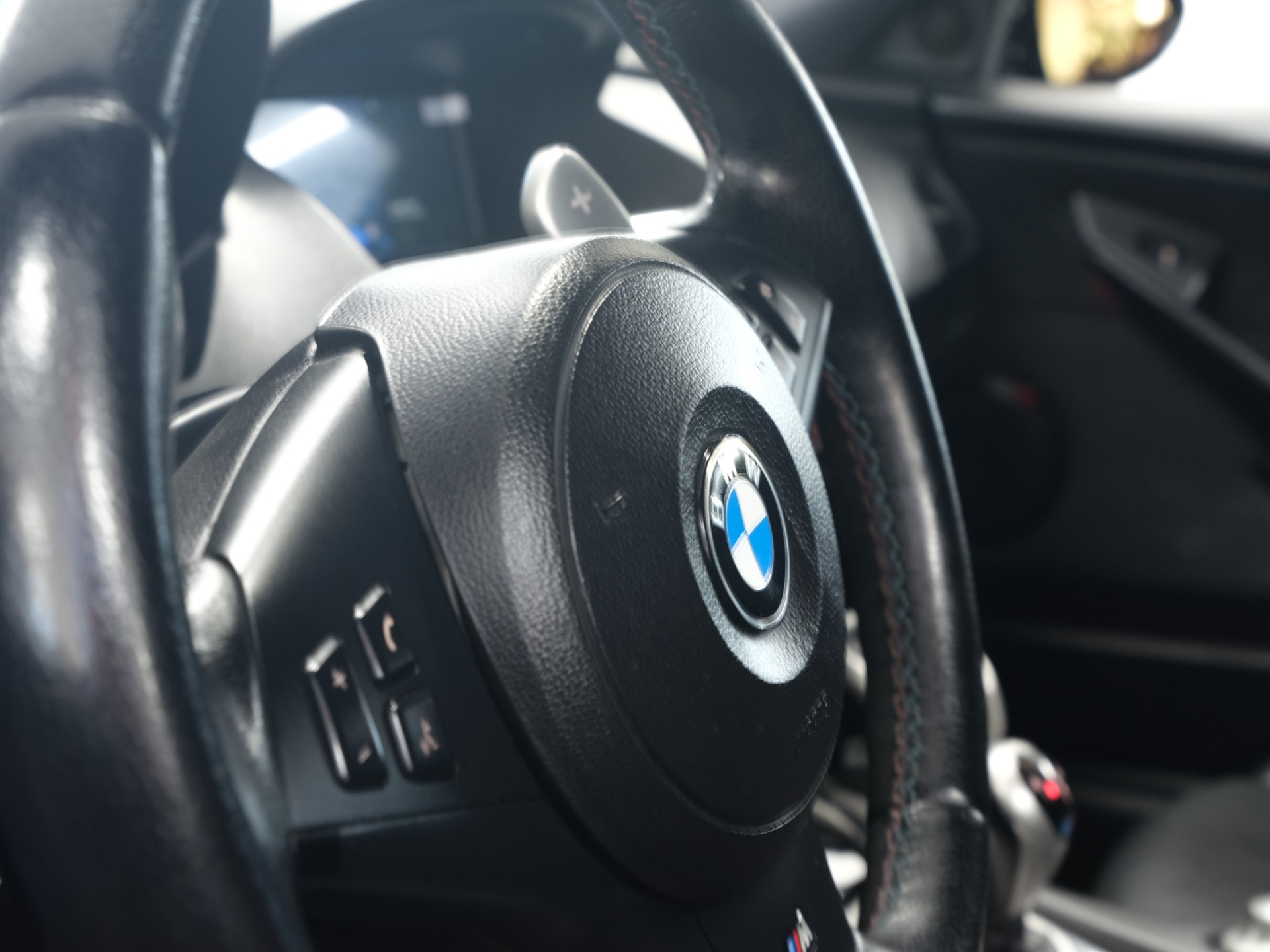 BMW M6 *Sportabgassanlage* *Rückfahrkamera* *Carplay*-image-25