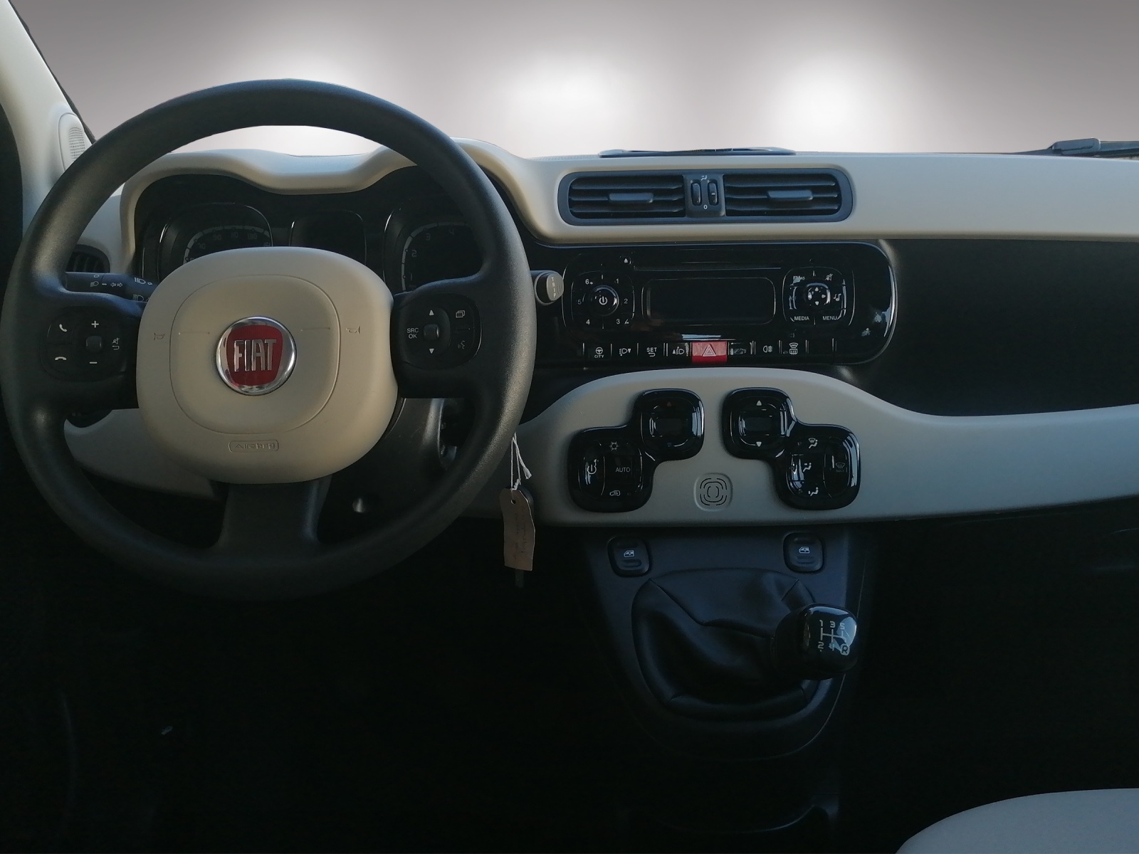 FIAT Panda 1.2 69 Lounge-image-3