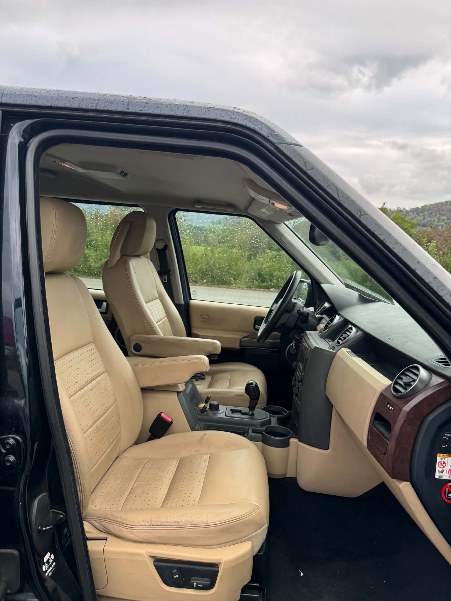 LAND ROVER Discovery 2.7d V6 SE-image-3