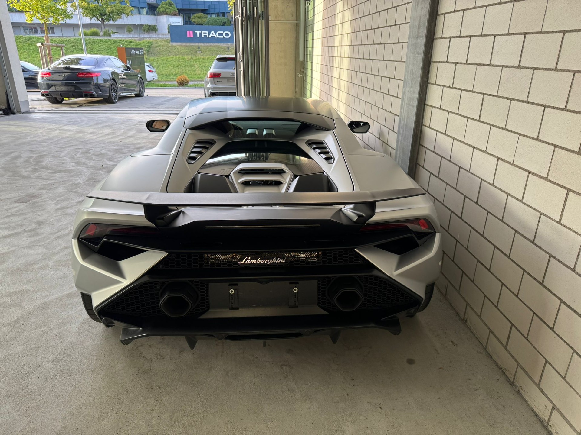 LAMBORGHINI Huracan TECNICA Coupé DCT-image-4