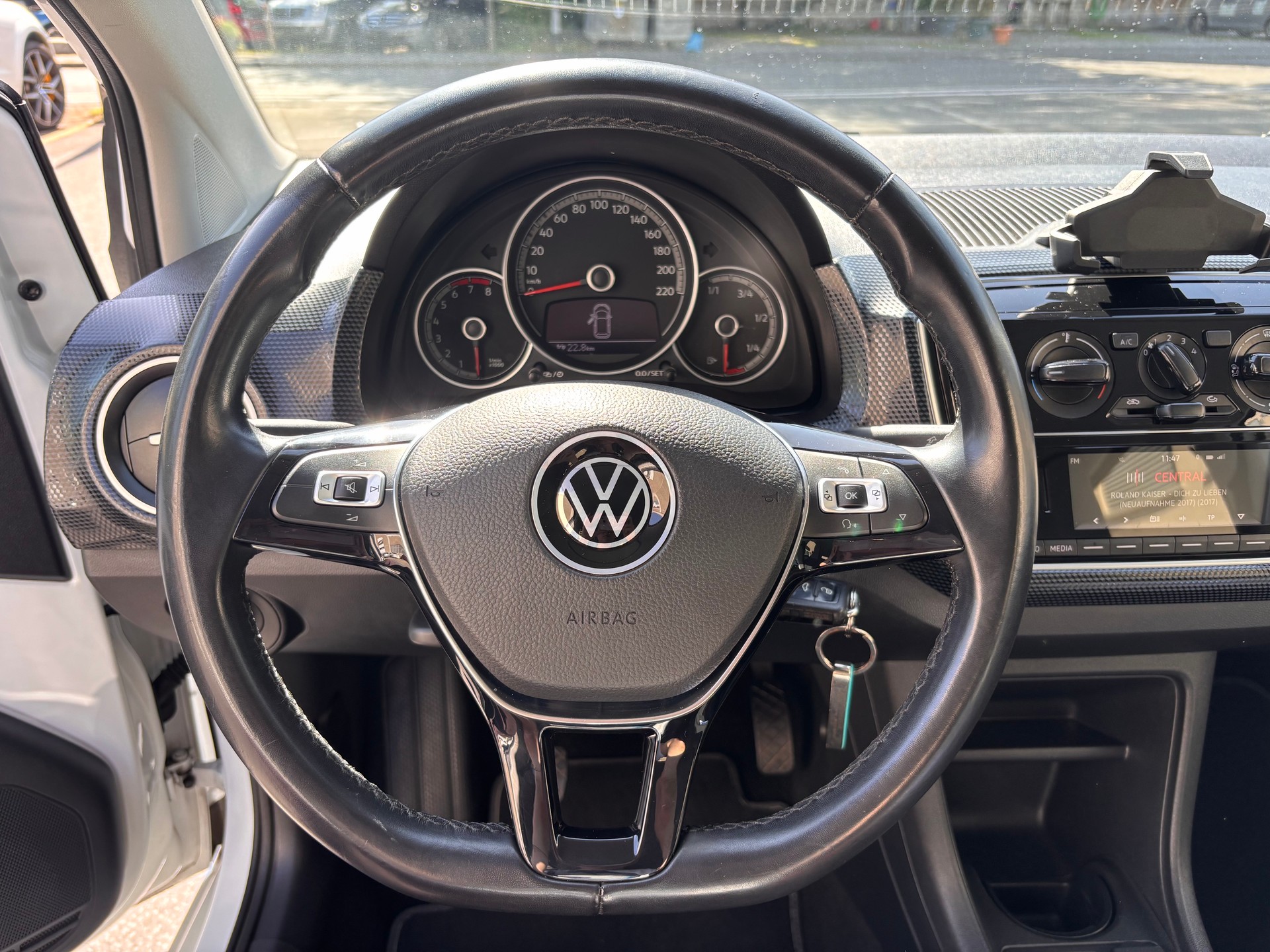 VW Up 1.0 MPI move up-image-10