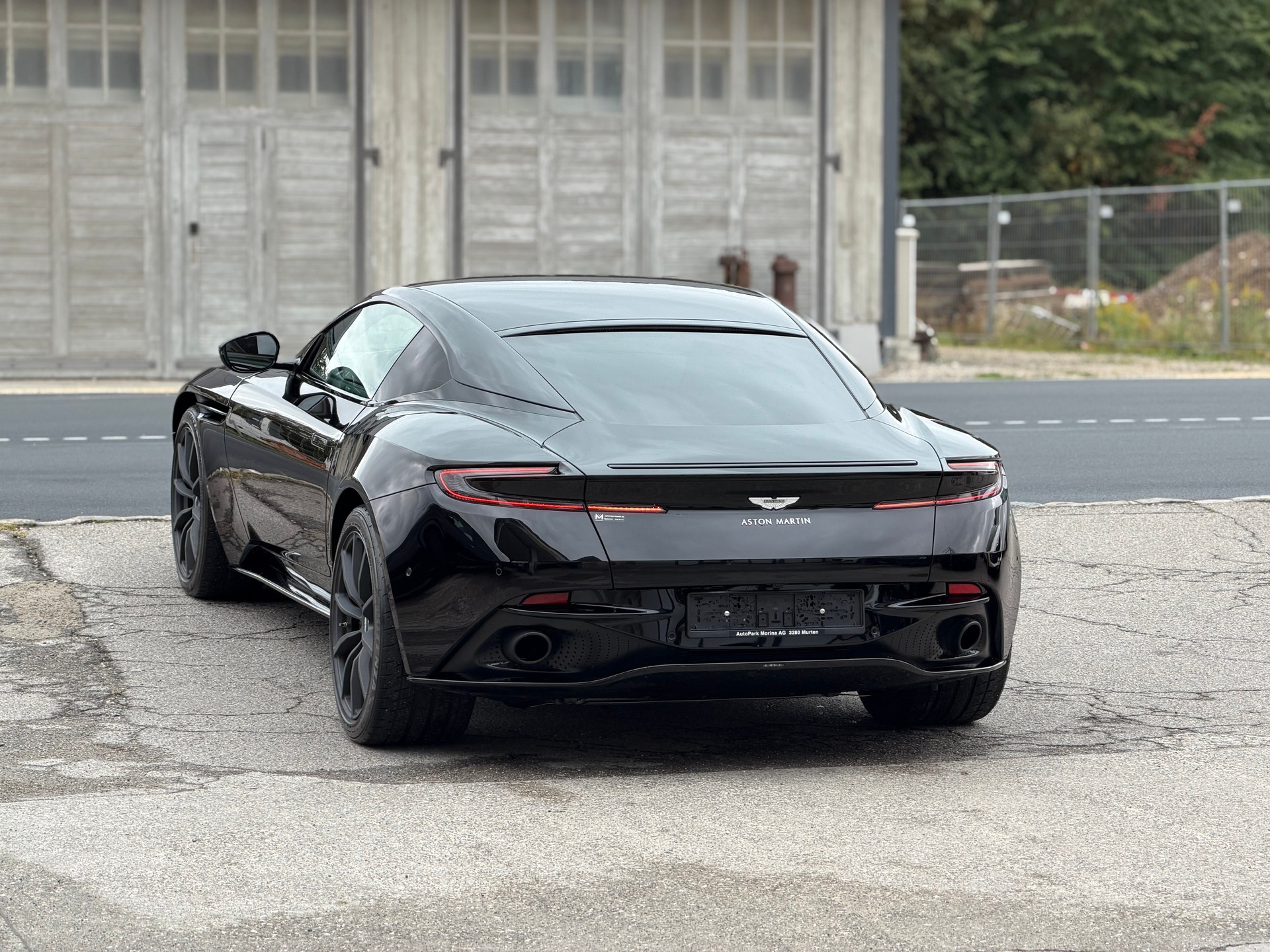 ASTON MARTIN DB11 V12 Touchtronic 3 AMR-image-6