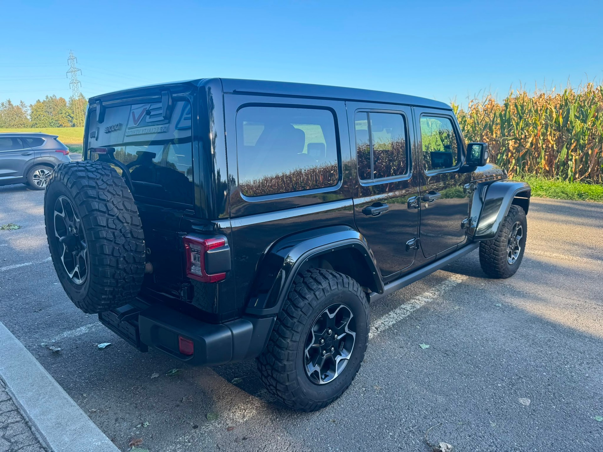 JEEP Wrangler 2.0 PHEV Unlimited Rubicon DT Automatic-image-3