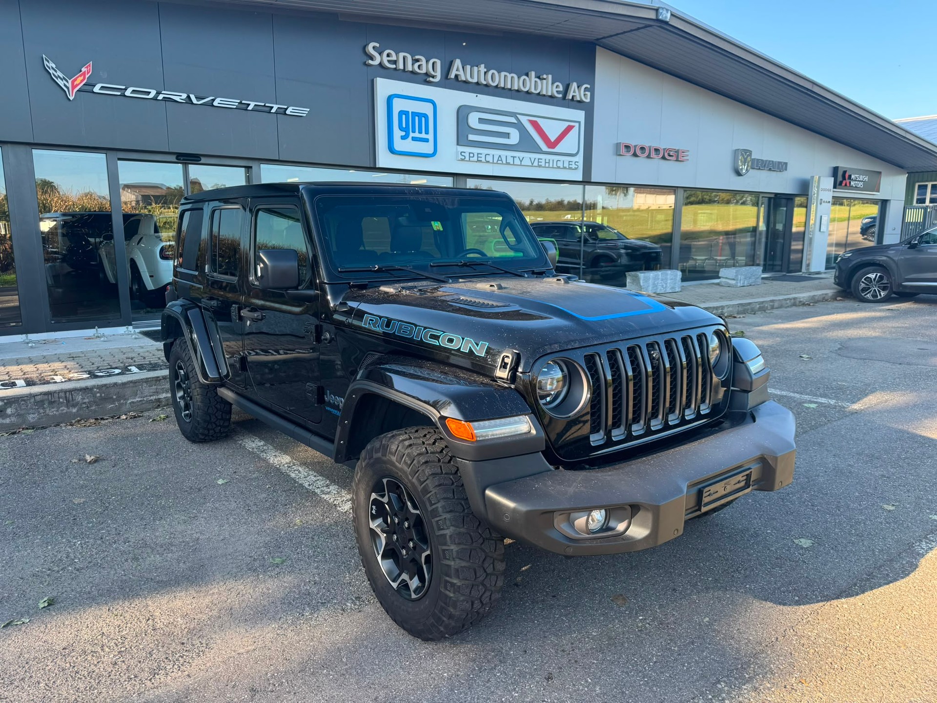 JEEP Wrangler 2.0 PHEV Unlimited Rubicon DT Automatic-image-2