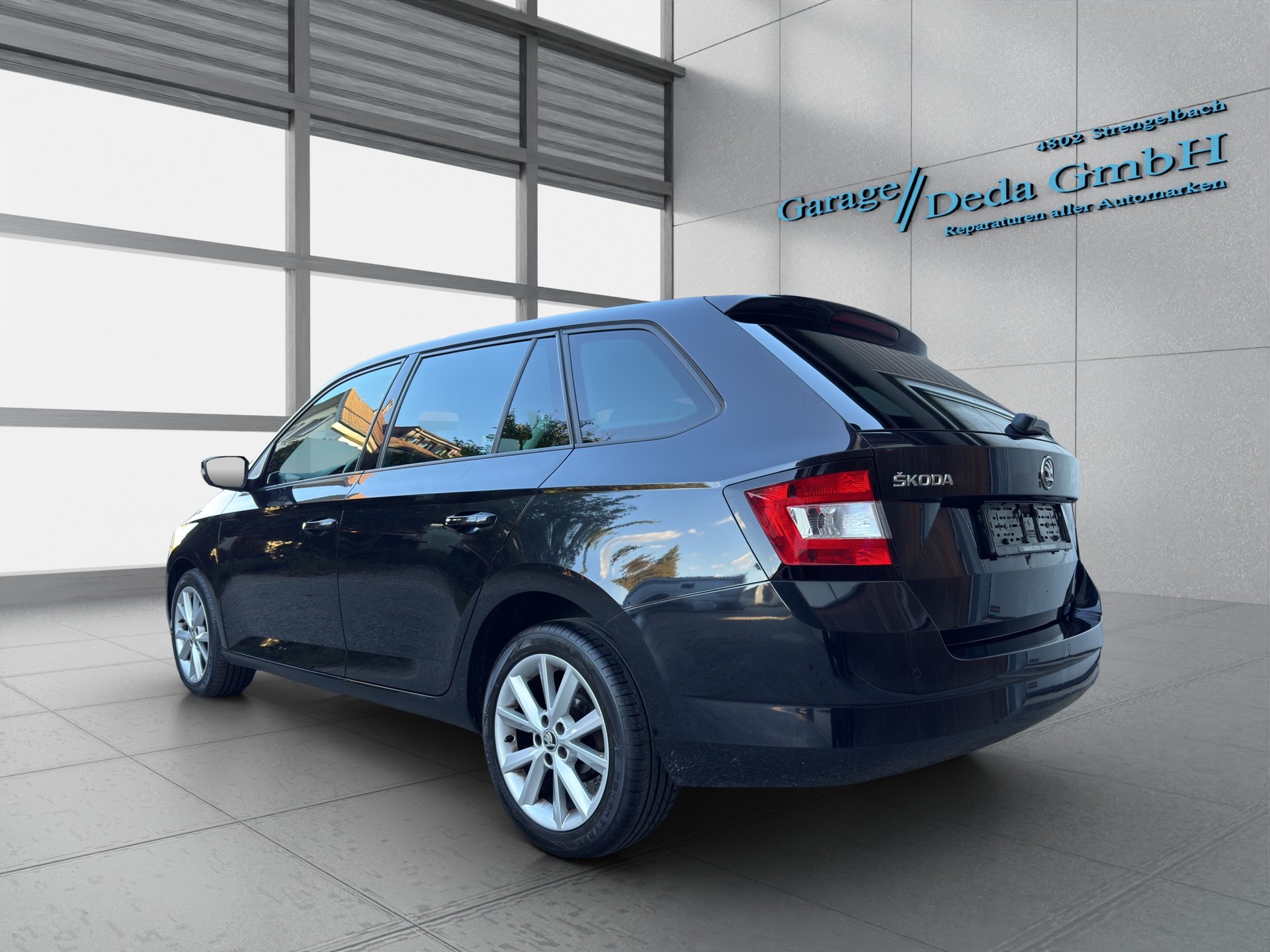 SKODA Fabia 1.2 TSI Ambition-image-2