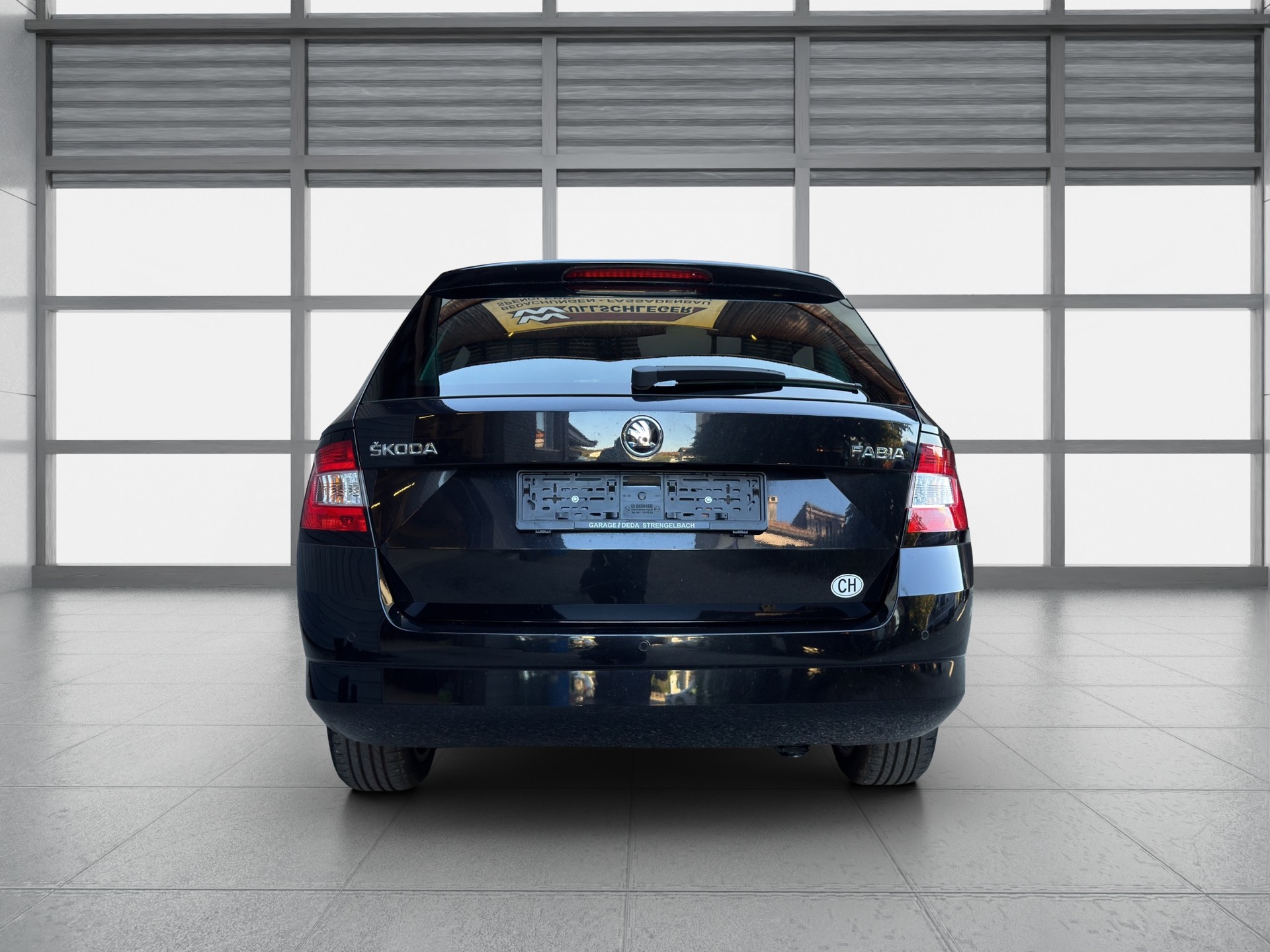 SKODA Fabia 1.2 TSI Ambition-image-3
