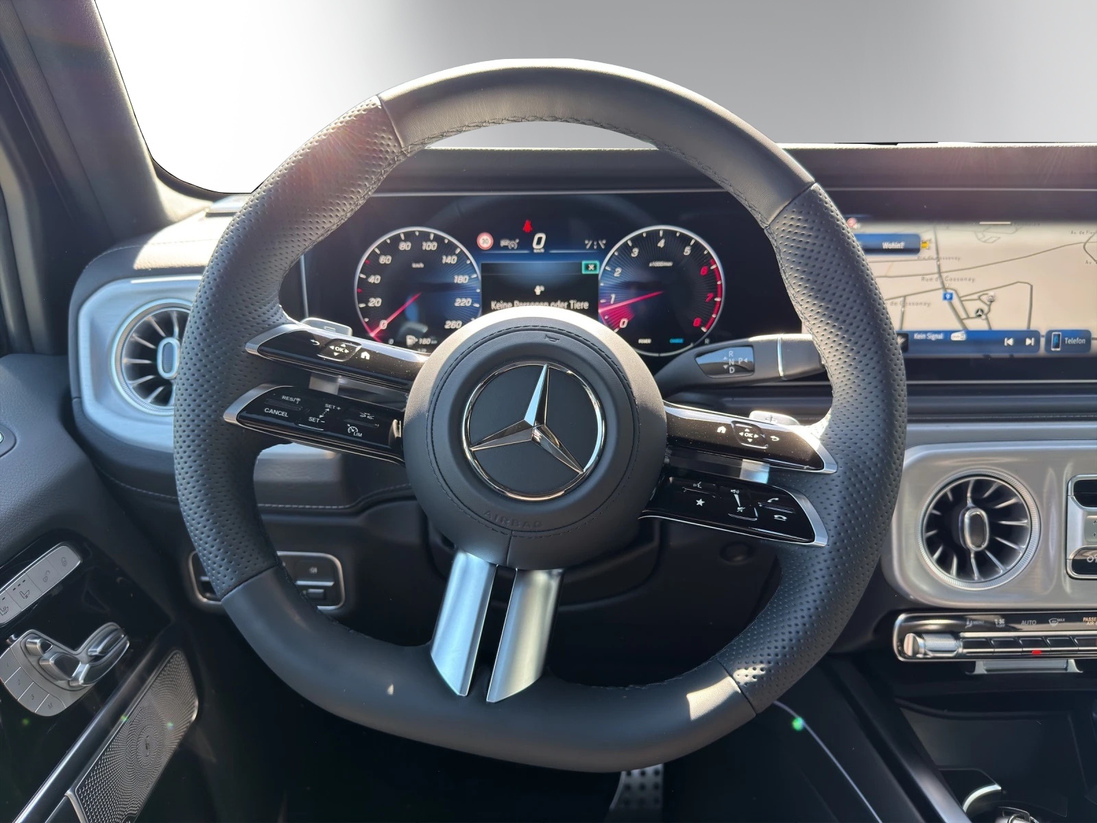 MERCEDES-BENZ G 500 9G-Tronic-image-11