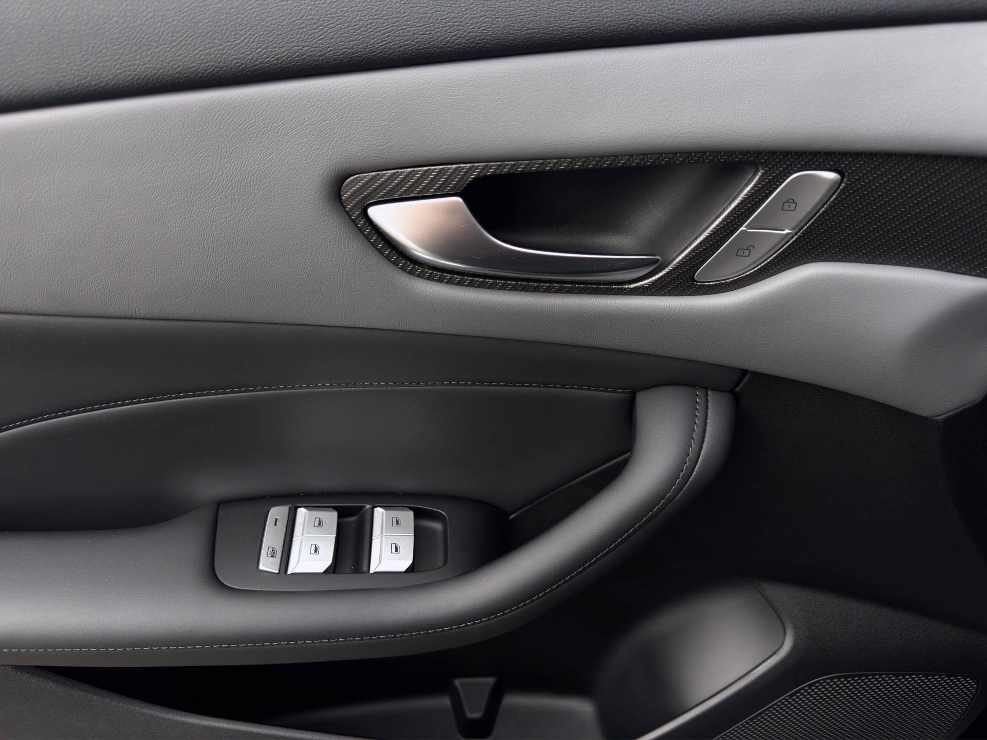 MG S5-image-13