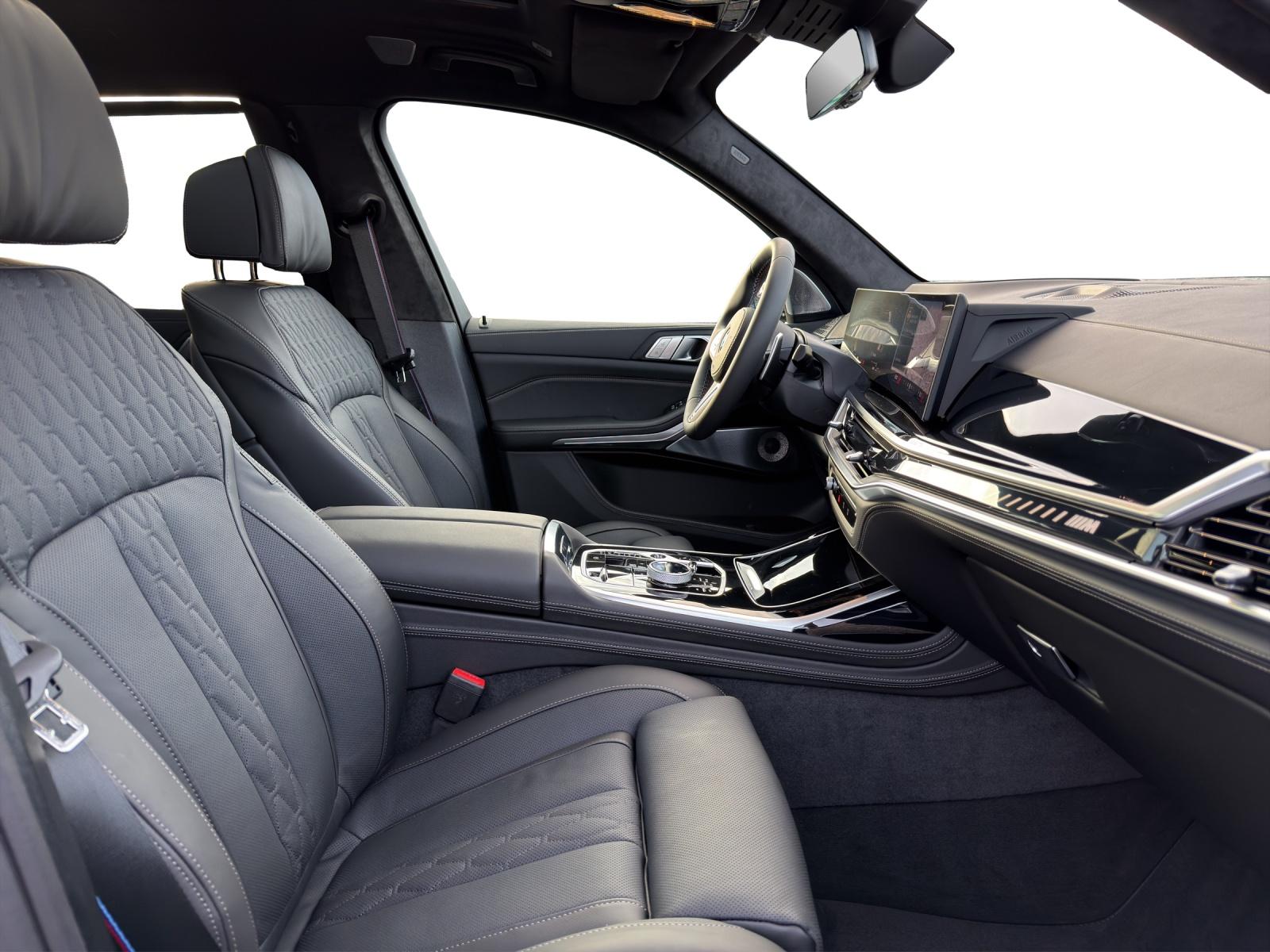 BMW X7 M60i xDrive M Sport Pro-image-14