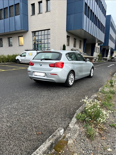 BMW 118i Steptronic-image-2