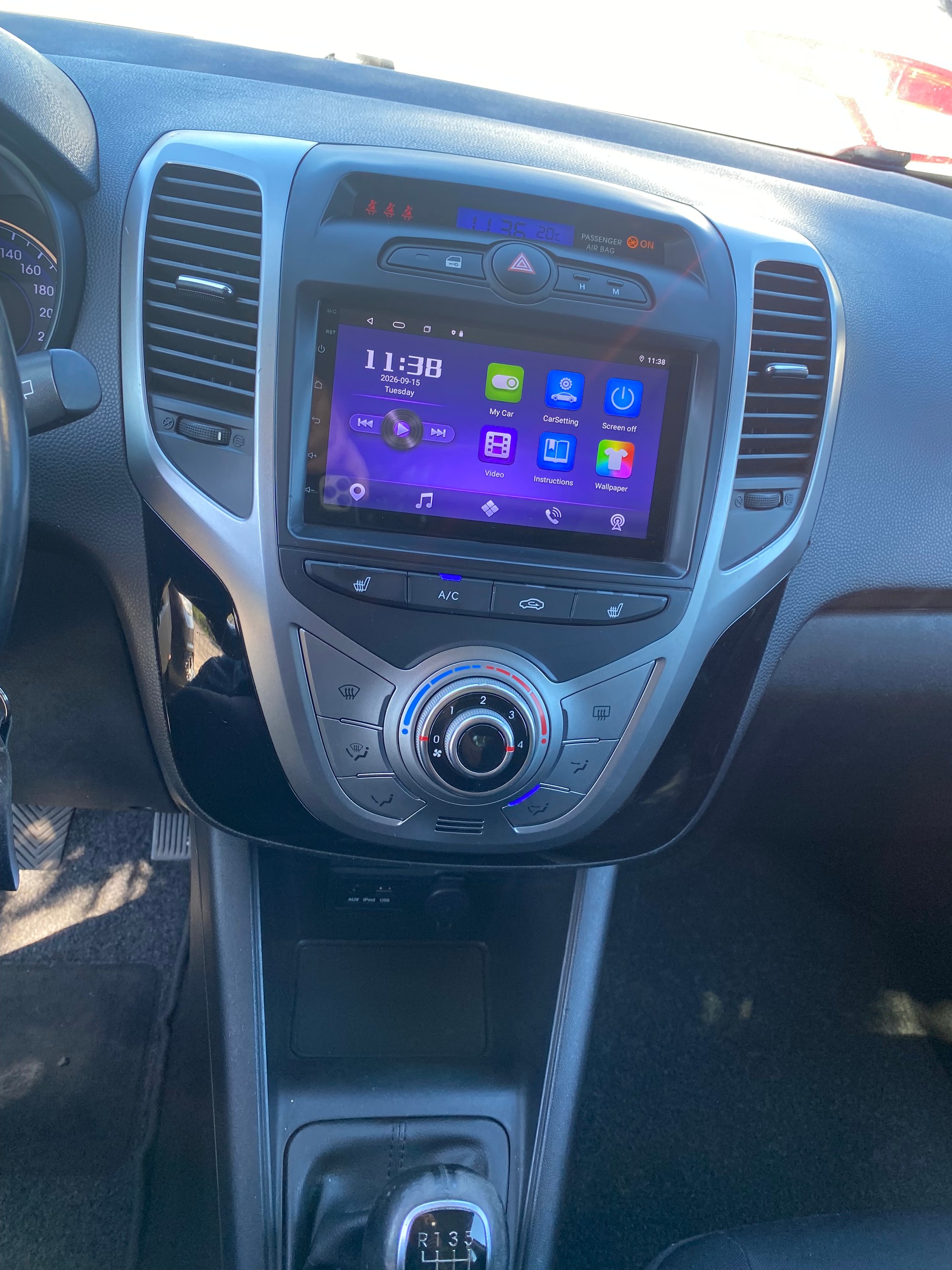 HYUNDAI iX20 1.4 CRDi Style-image-3
