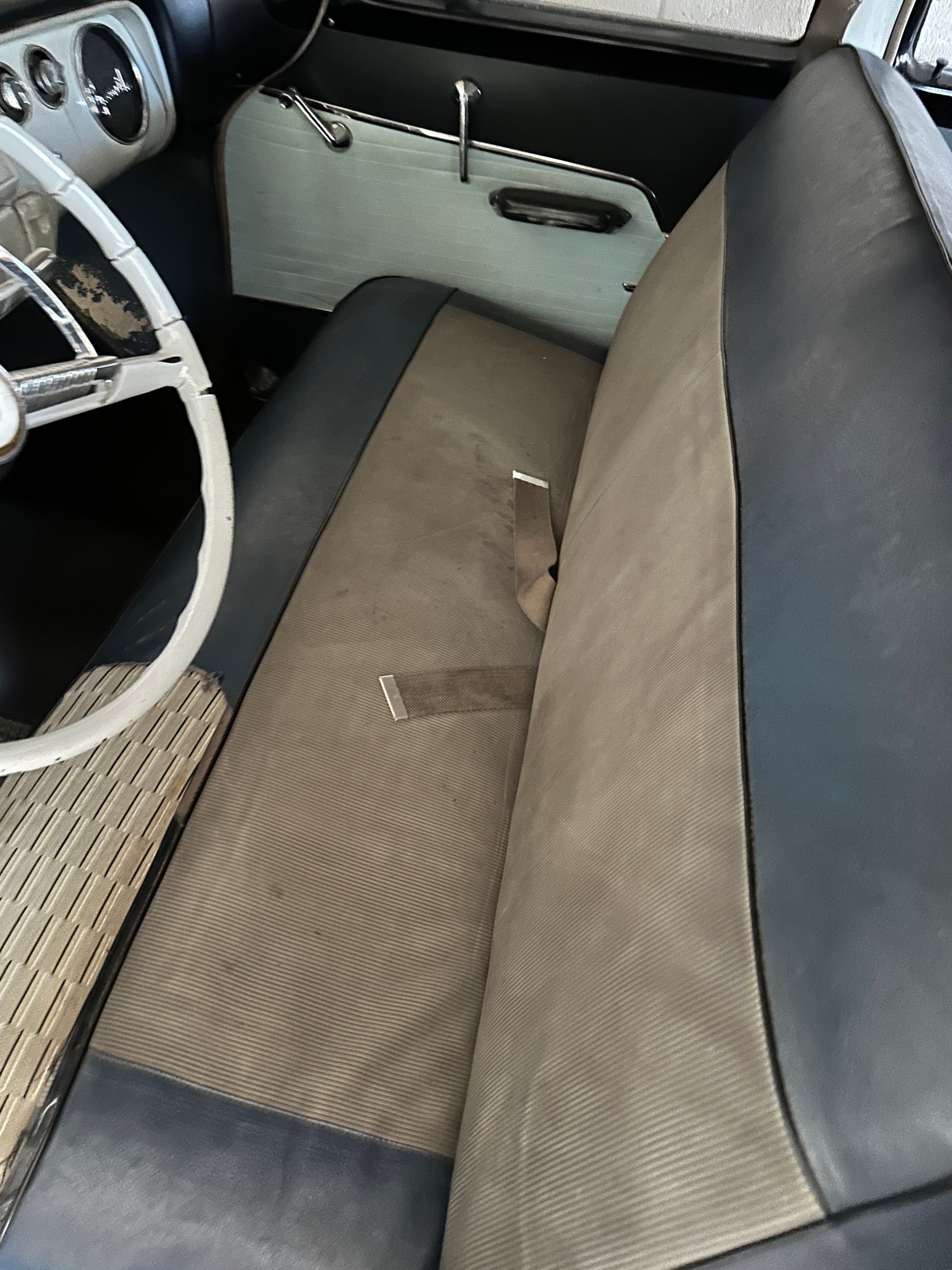 PLYMOUTH Savoy-image-3
