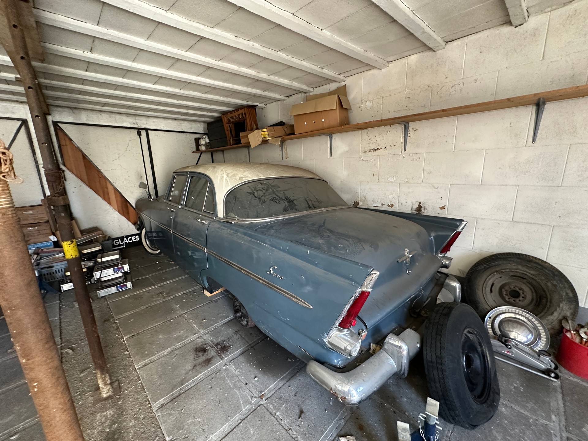 PLYMOUTH Savoy-image-1