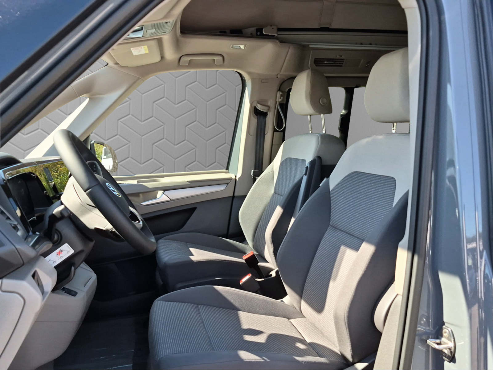VW California 2.0 TDI Beach Tour-image-6