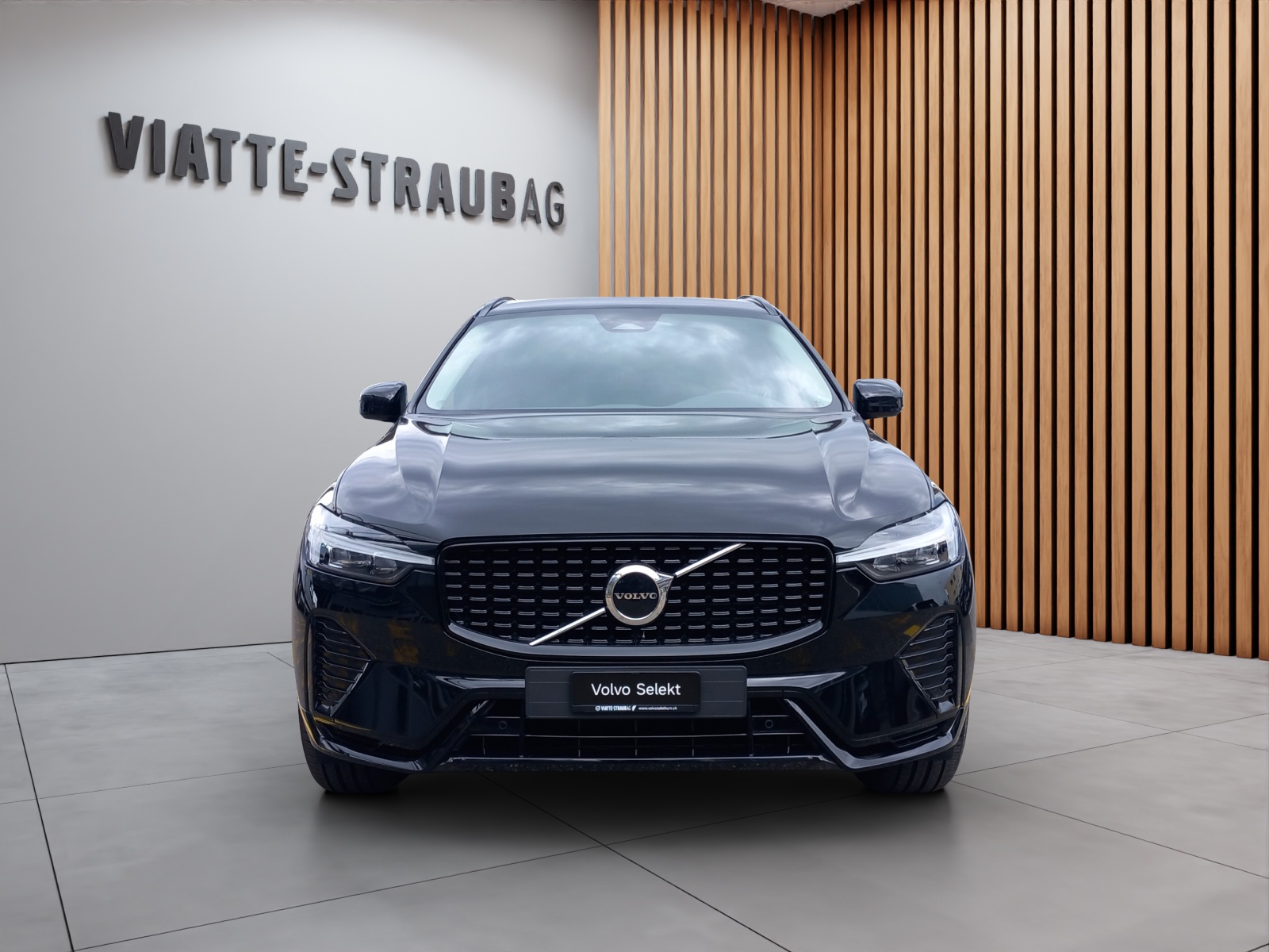VOLVO XC60 2.0 B5 MH Plus Dark AWD-image-7