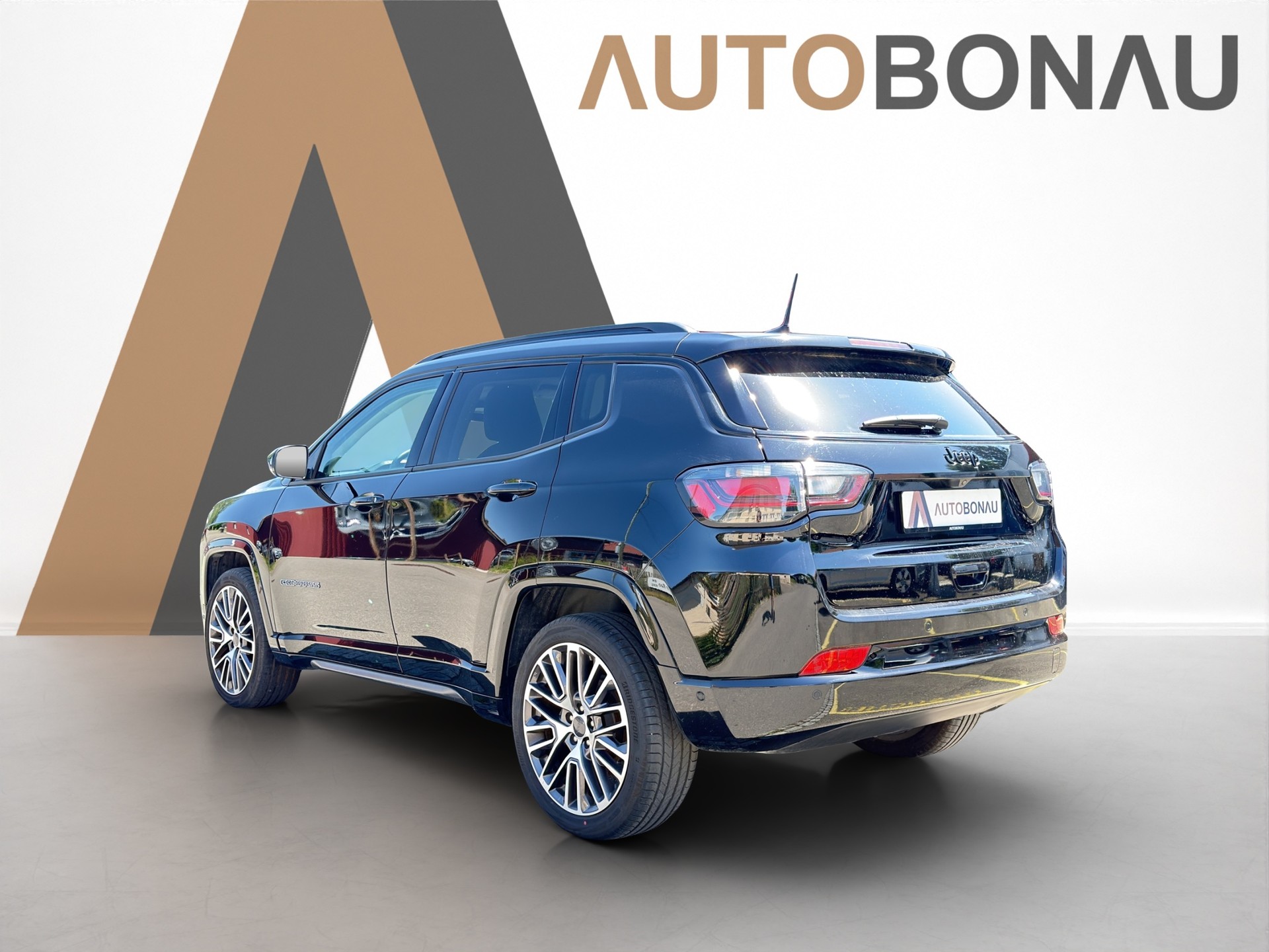 JEEP Compass 1.5 Turbo Summit MHEV-image-2