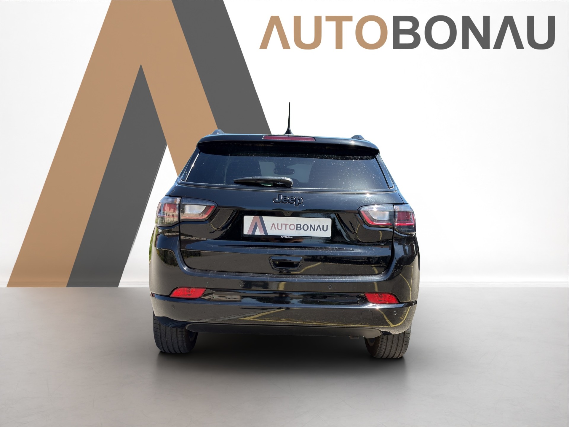 JEEP Compass 1.5 Turbo Summit MHEV-image-3