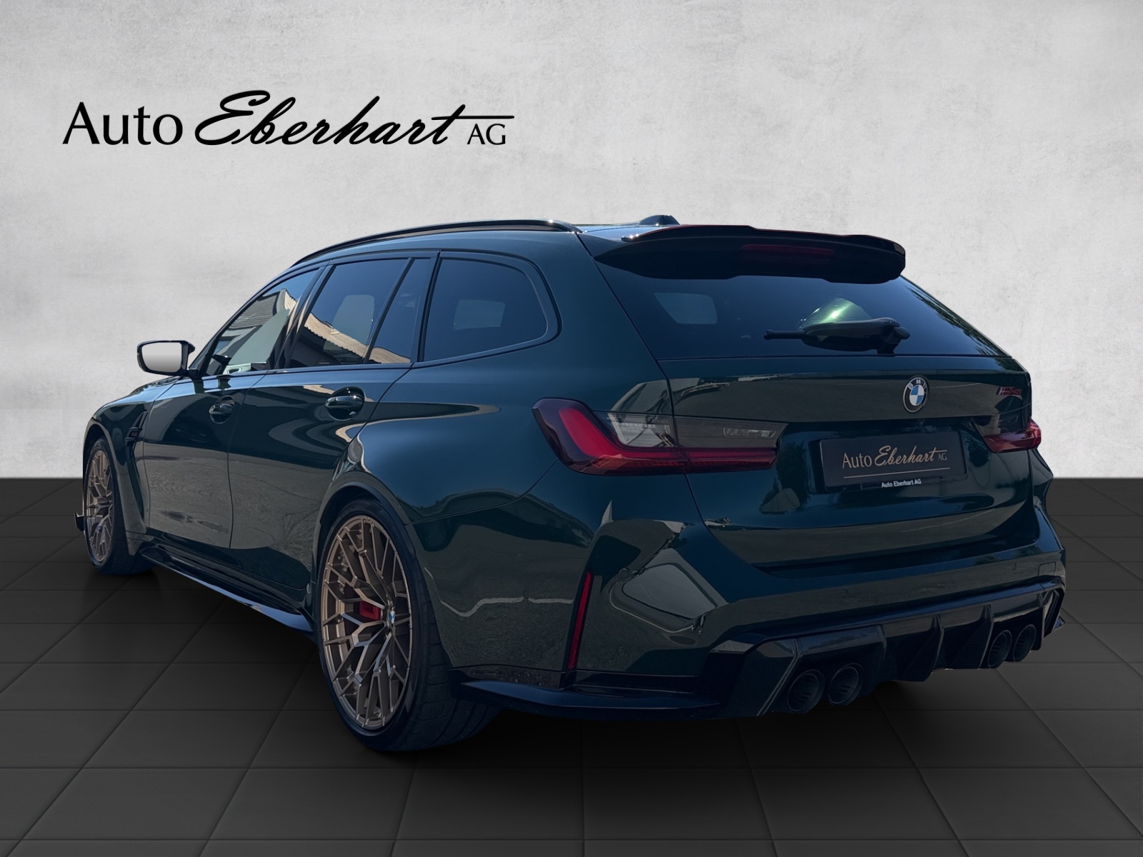 BMW M3 CS Touring xDrive British Racing Green-showroom-element-1