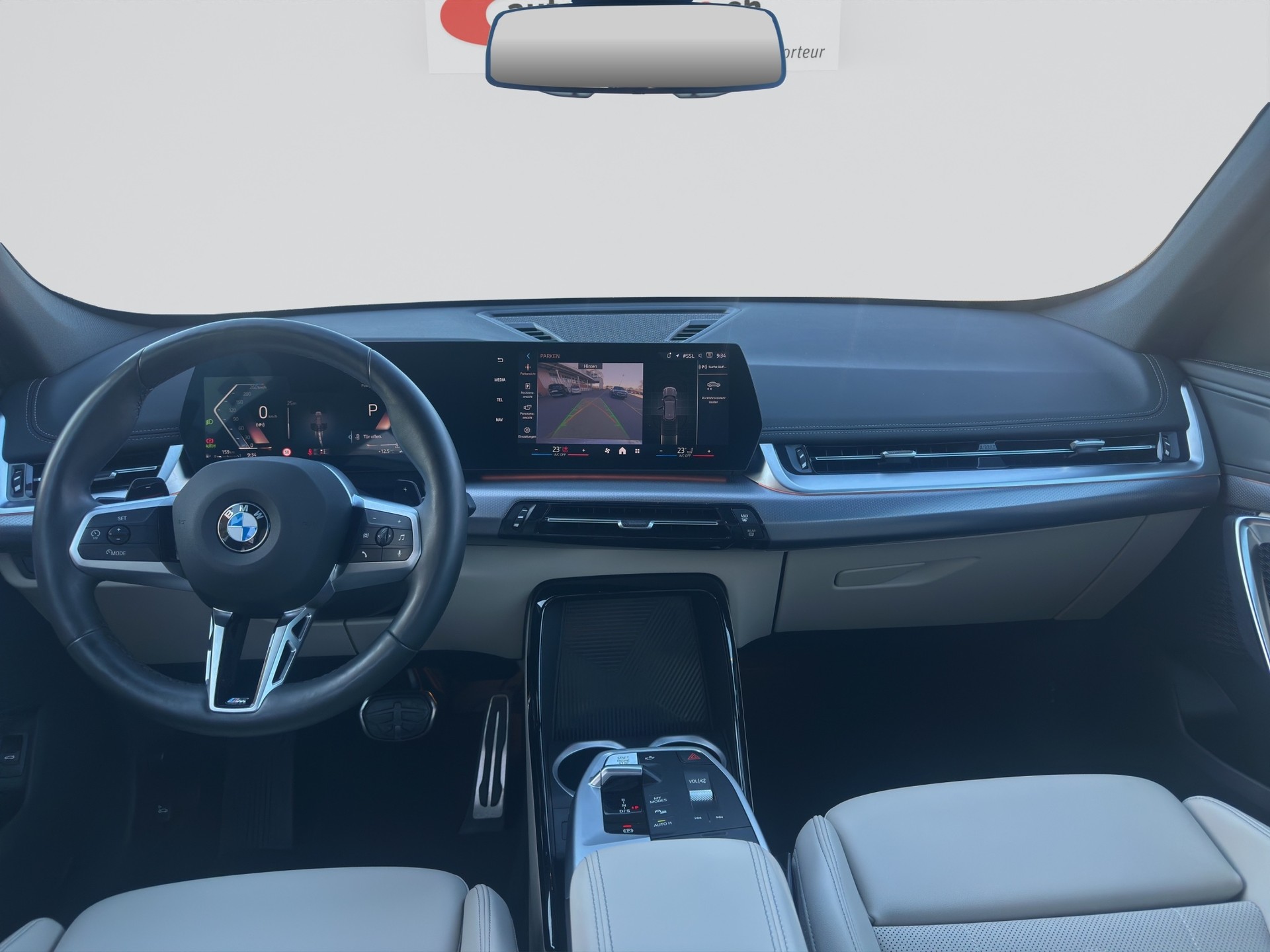 BMW X1 20d xDrive M SPORT-image-14