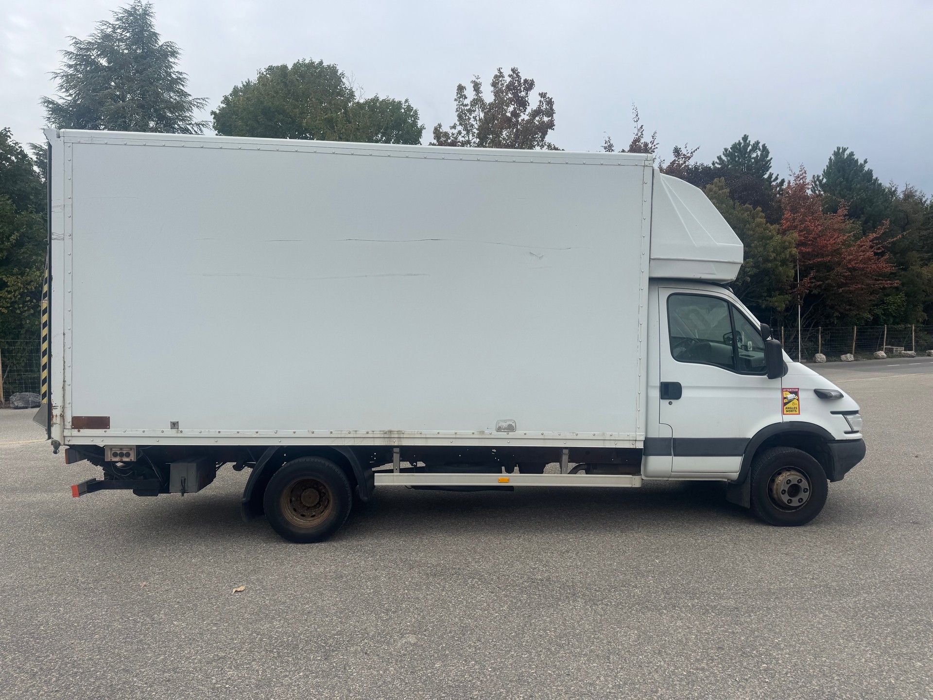 IVECO 65C17 Daily-image-4