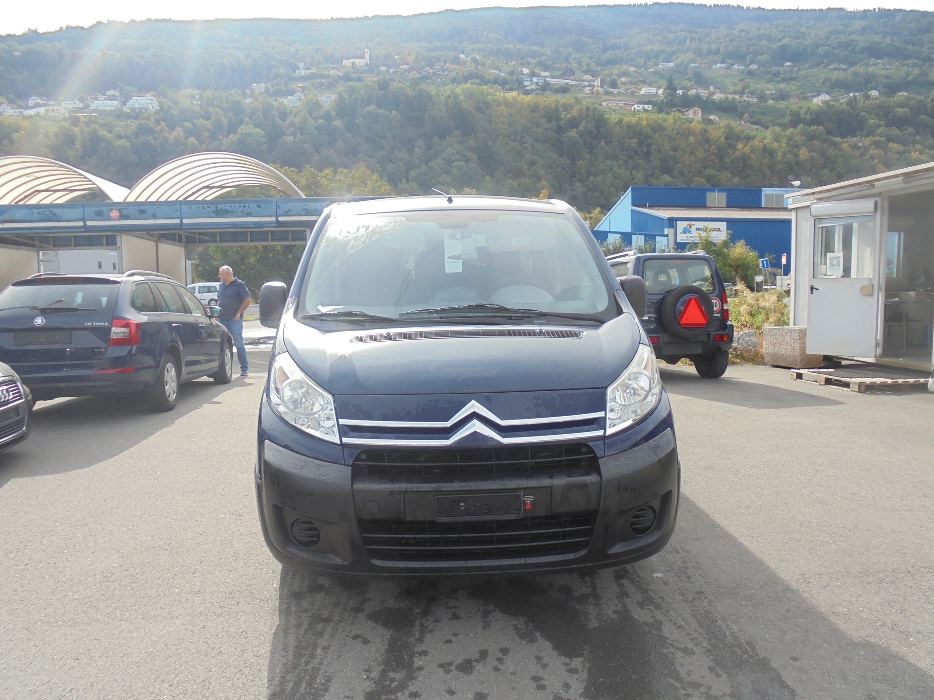 CITROEN Jumpy 2.0 HDi Business L2H1-image-2