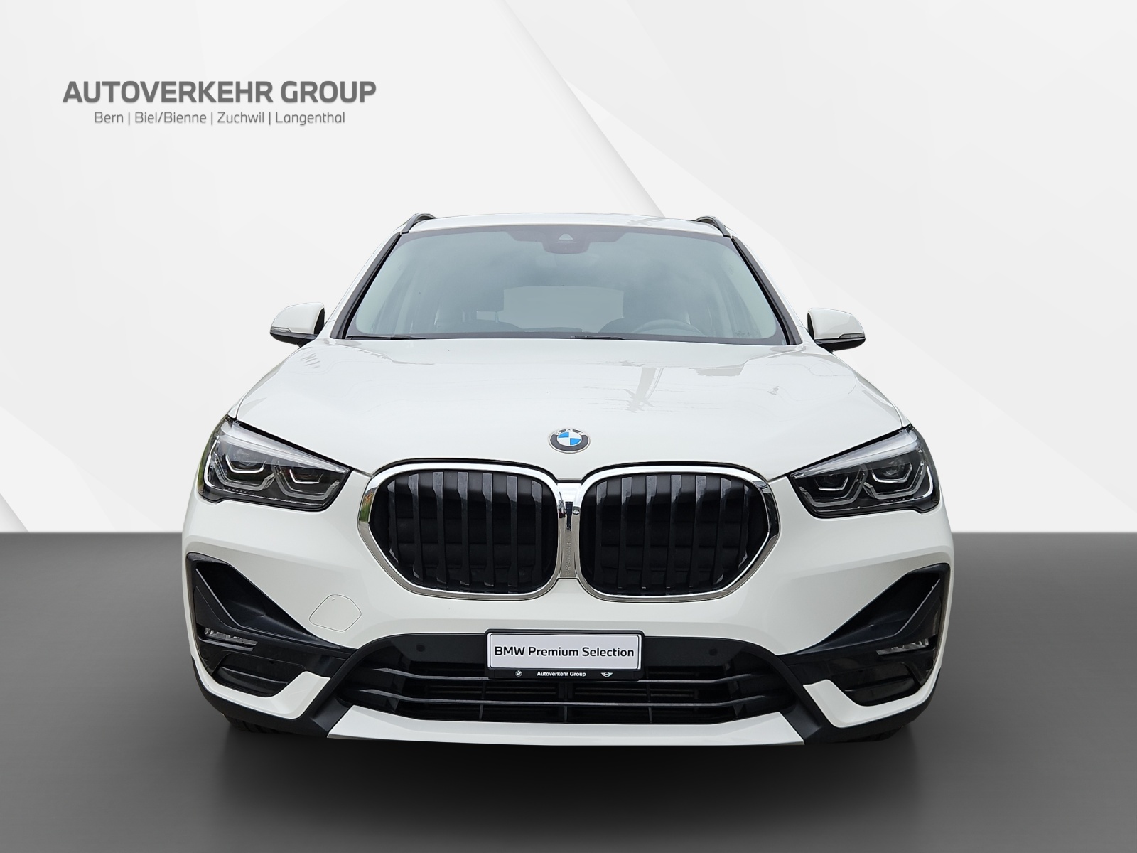 BMW X1 xDrive 18d Sport Line-image-1