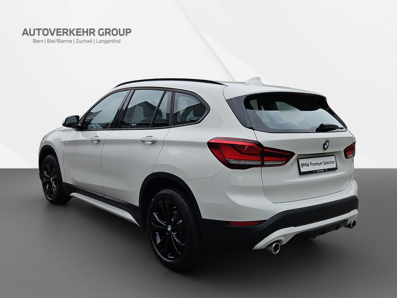 BMW X1 xDrive 18d Sport Line-image-3