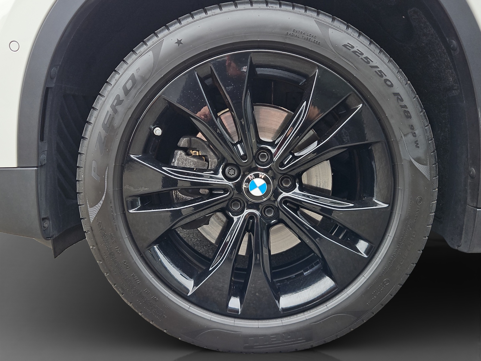 BMW X1 xDrive 18d Sport Line-image-8